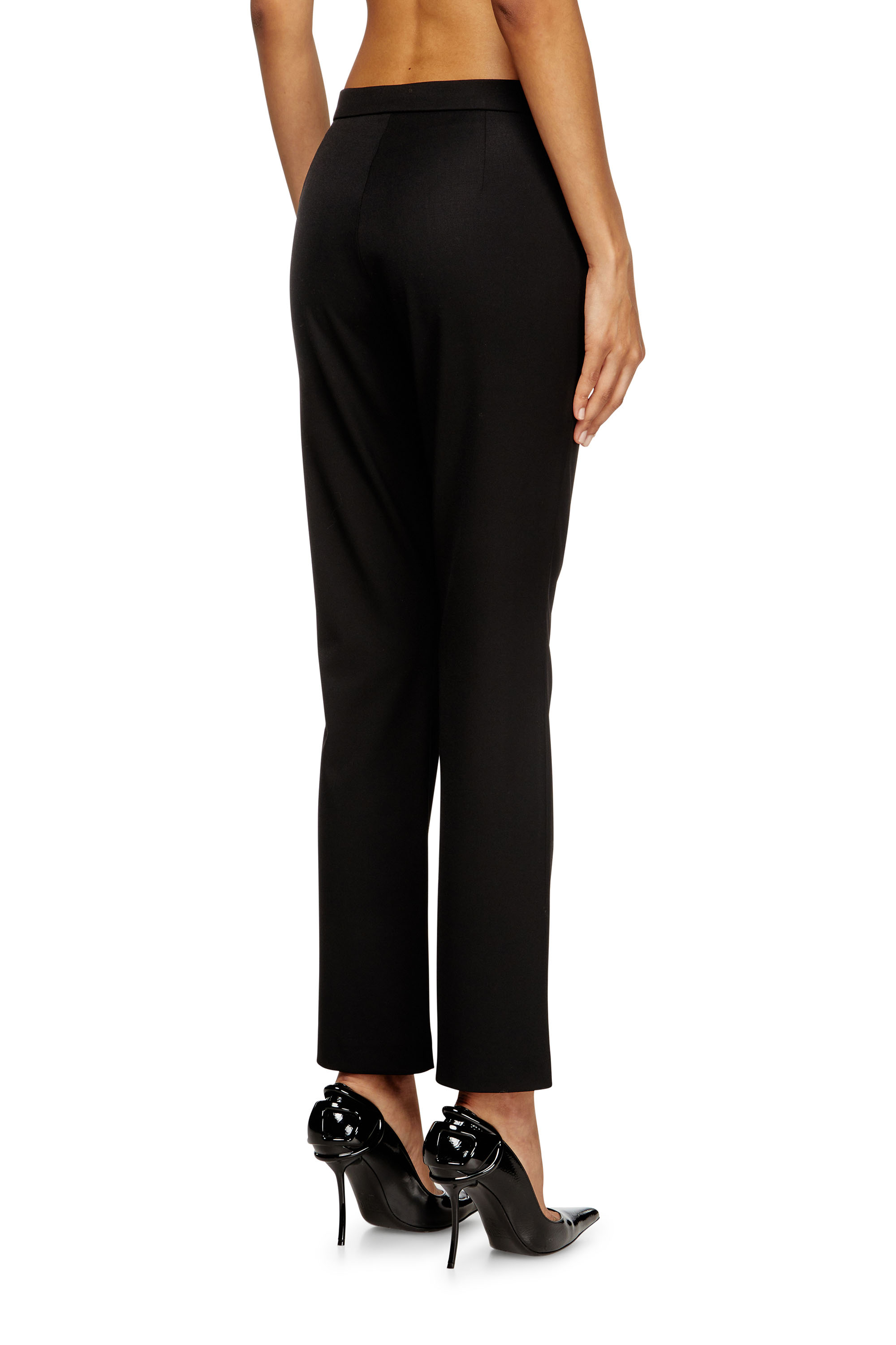 Diesel - P-LACER-R2, Pantalones de mezcla de lana con bolsillos de ribete Mujer in Negro - 4