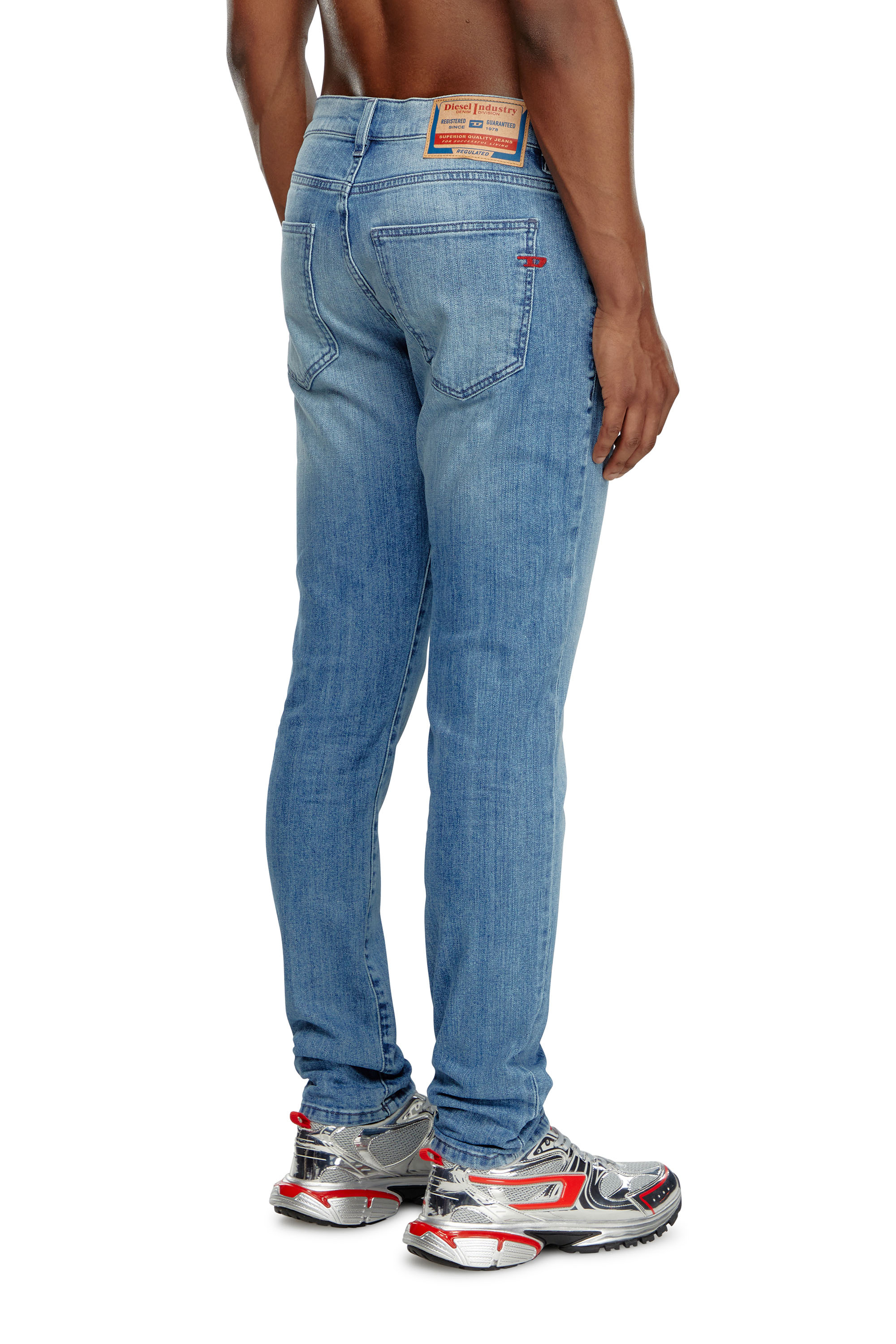 Diesel - Slim Jeans 2019 D-Strukt 0GRDI, Azul Claro - Image 4