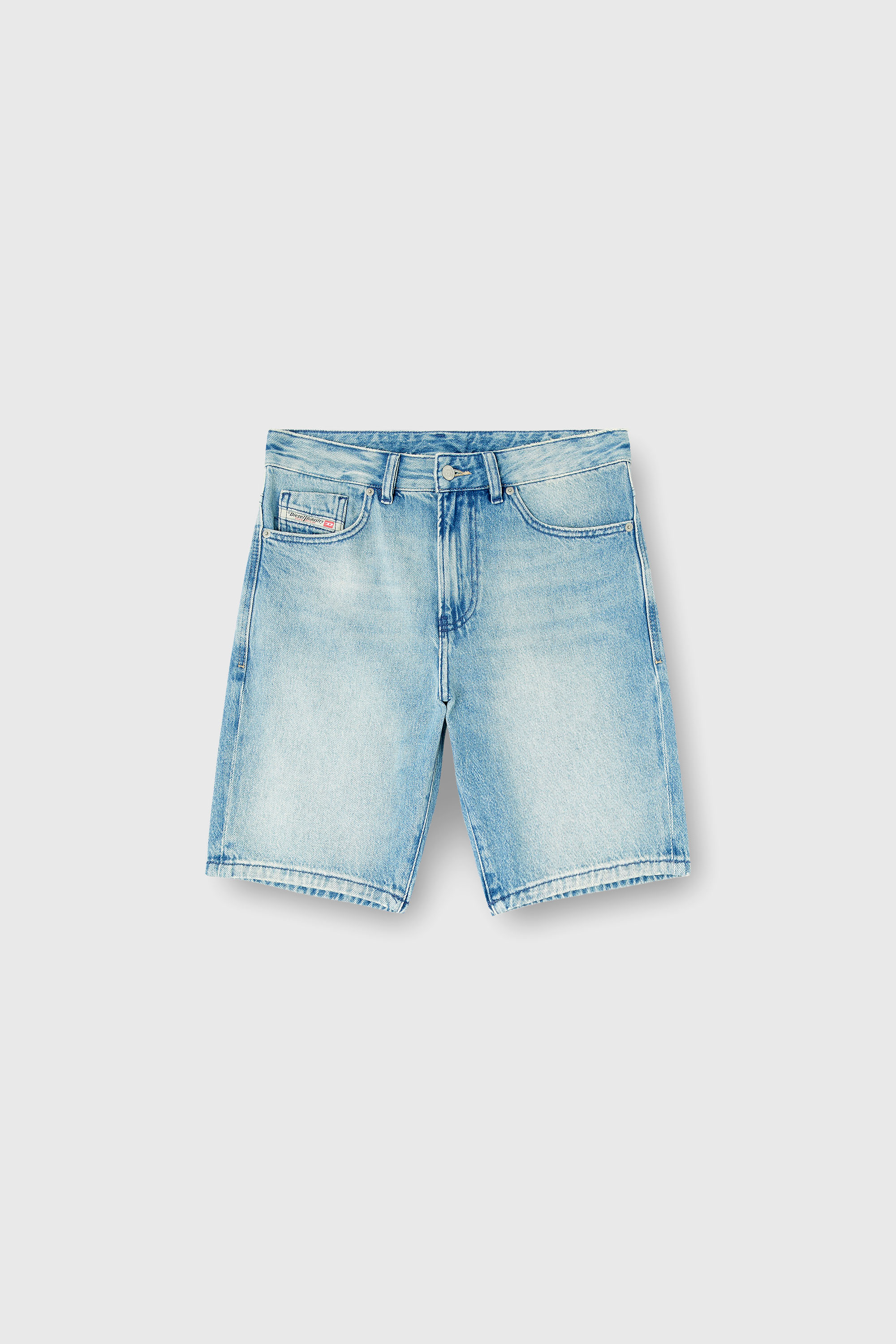 Diesel - D-FIN, Pantalones cortos vaqueros slim con algod&oacute;n org&aacute;nico Hombre in Azul marino - 2