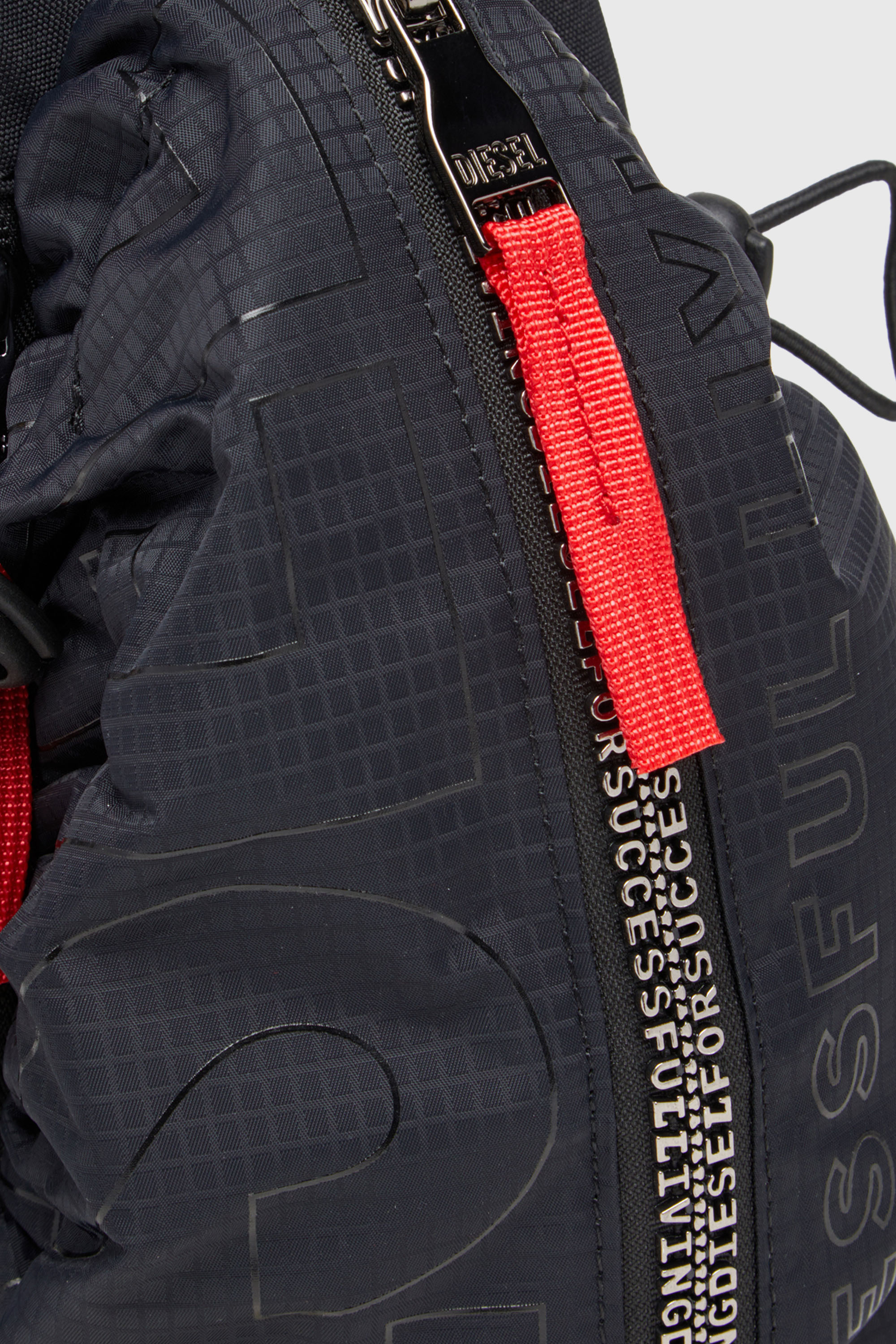 Diesel - ZIP-D CROSSBODY X, Zip-D-Bolso bandolera de tejido exterior de jacquard a cuadros Hombre in Negro - 5