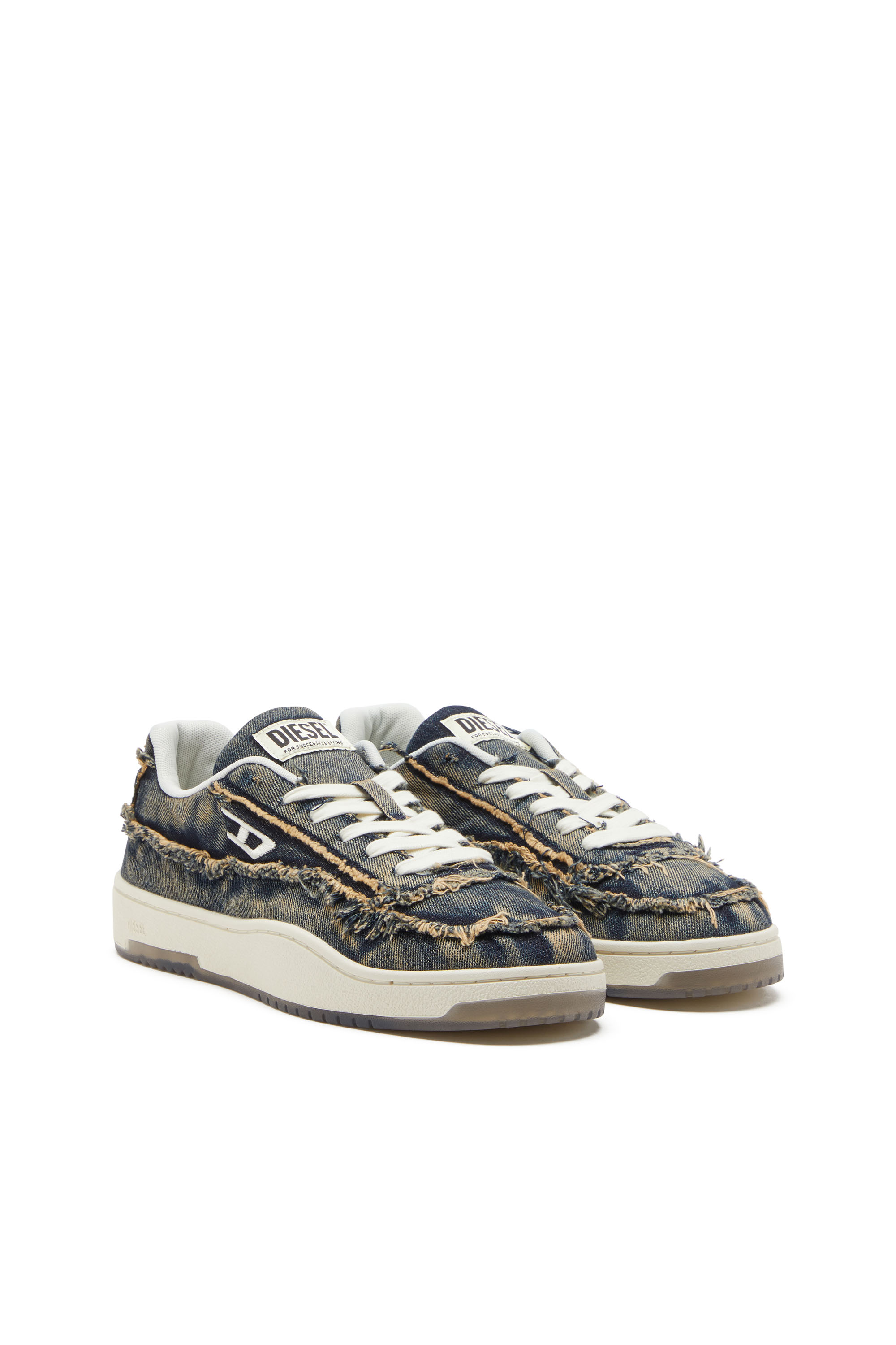 Diesel - S-TRACKER-D LOW, S-Tracker-D-Deportivas en denim deshilachado con suela transparente Hombre in Azul marino - 3