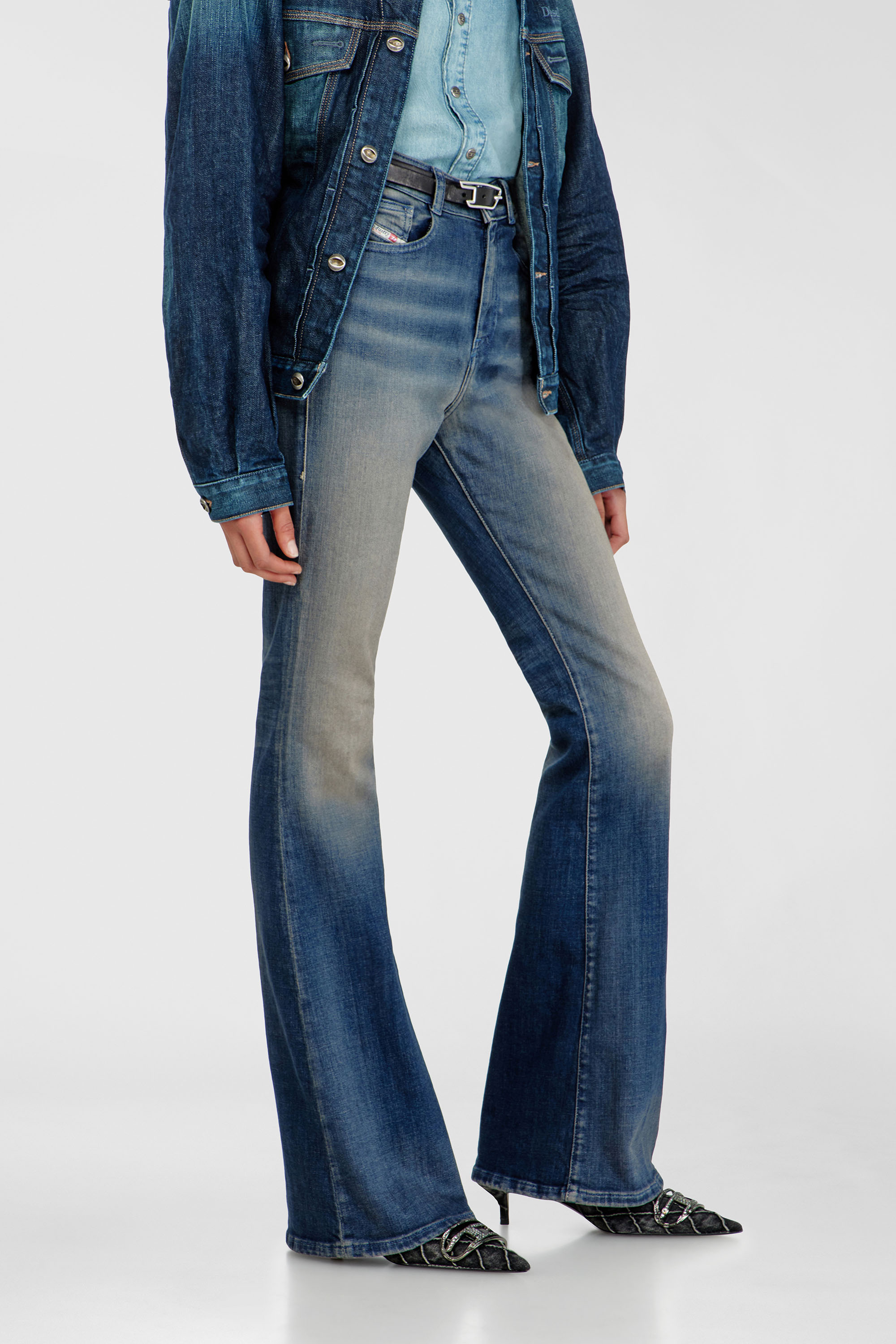 Diesel - Bootcut Jeans 1973 D-Partt 09P67 Mujer, Azul Oscuro - 7