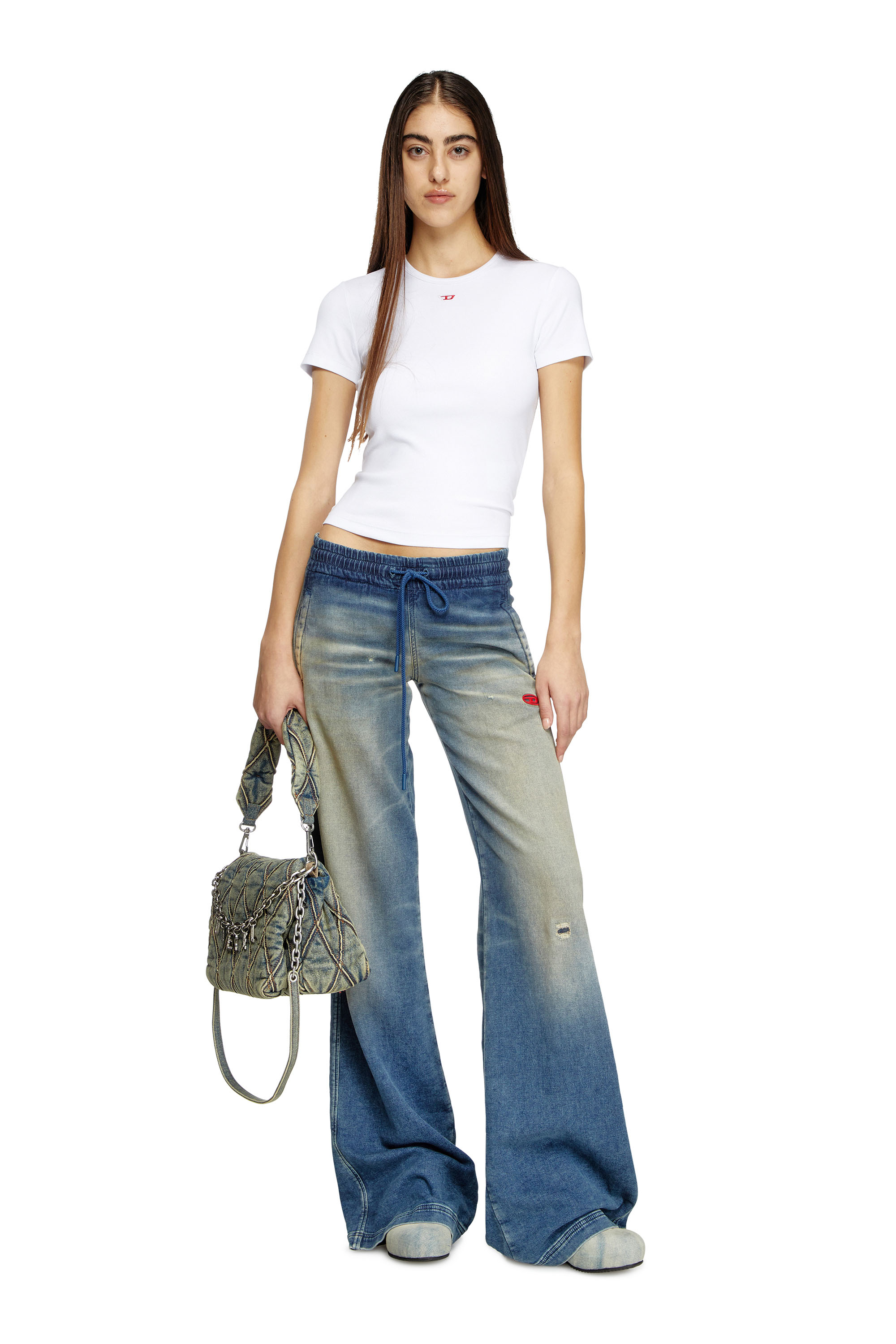 Diesel - T-ELE-LONG-D, Camiseta con parche con logotipo D Mujer in Blanco - 1