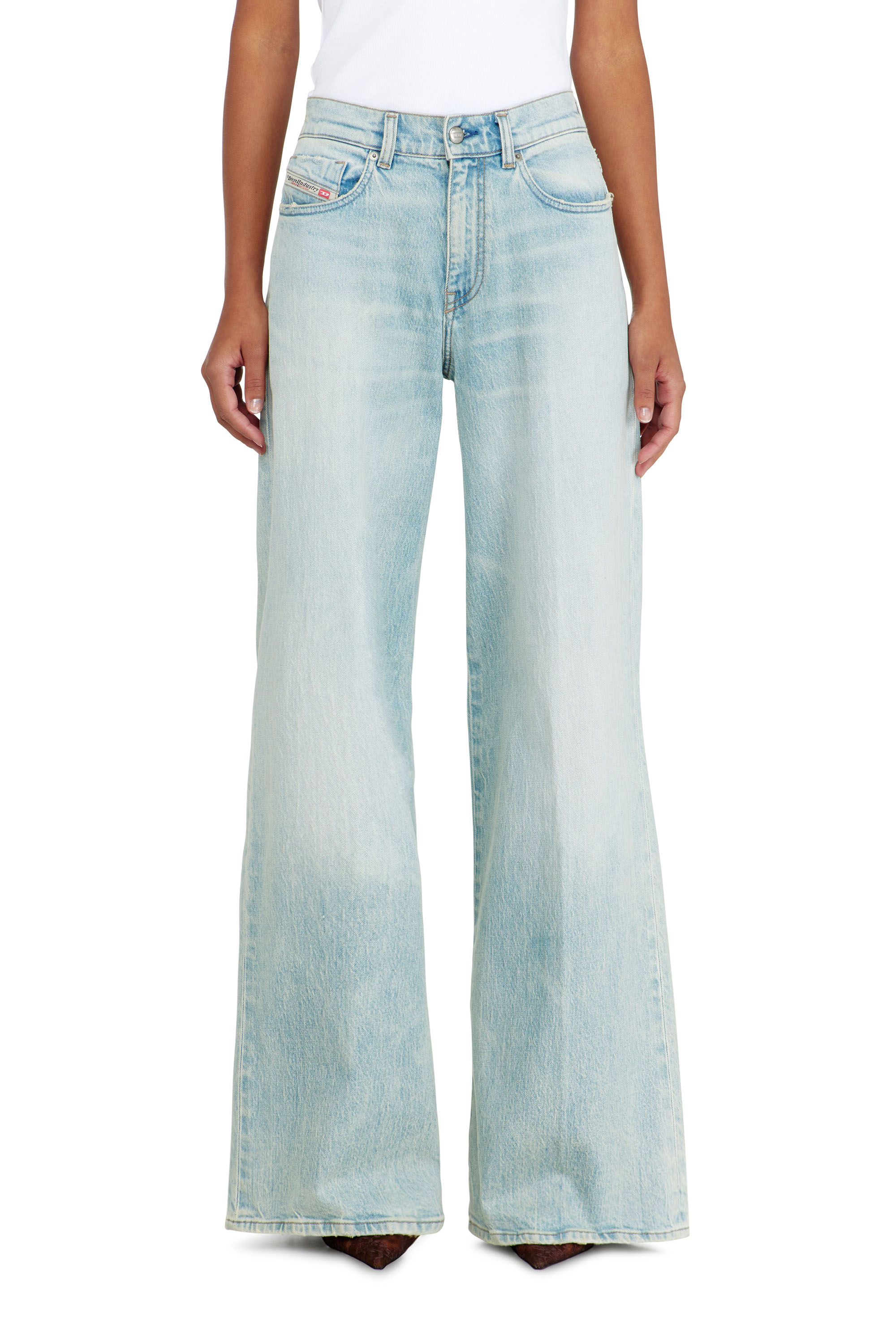 Diesel - Flare Jeans 1978 D-Akemi 0KBBX Mujer, Azul Claro - 4
