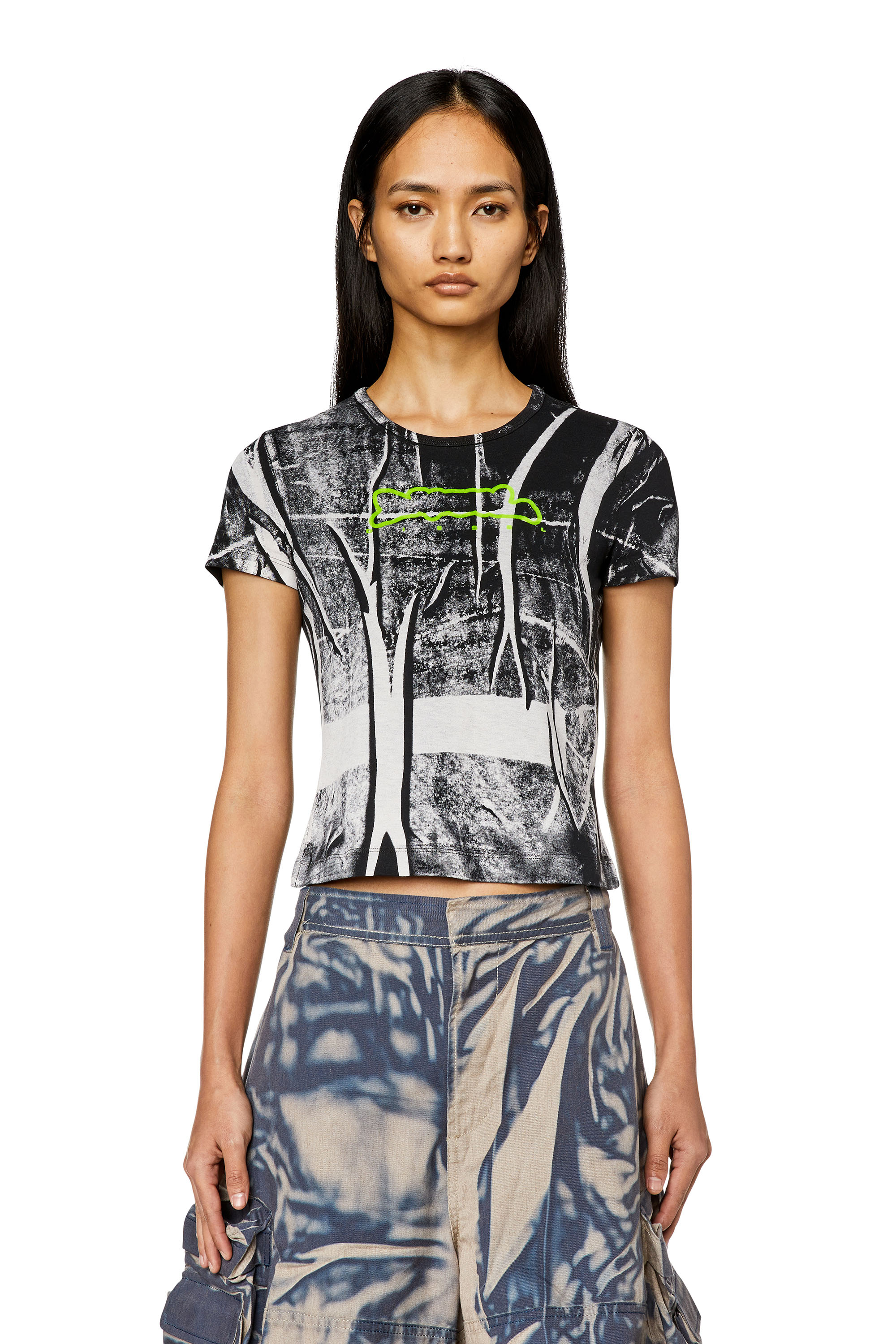Diesel - T-UNCUTIE-LONG-N5, Woman's T-shirt with creased print in Grey/Black - 5