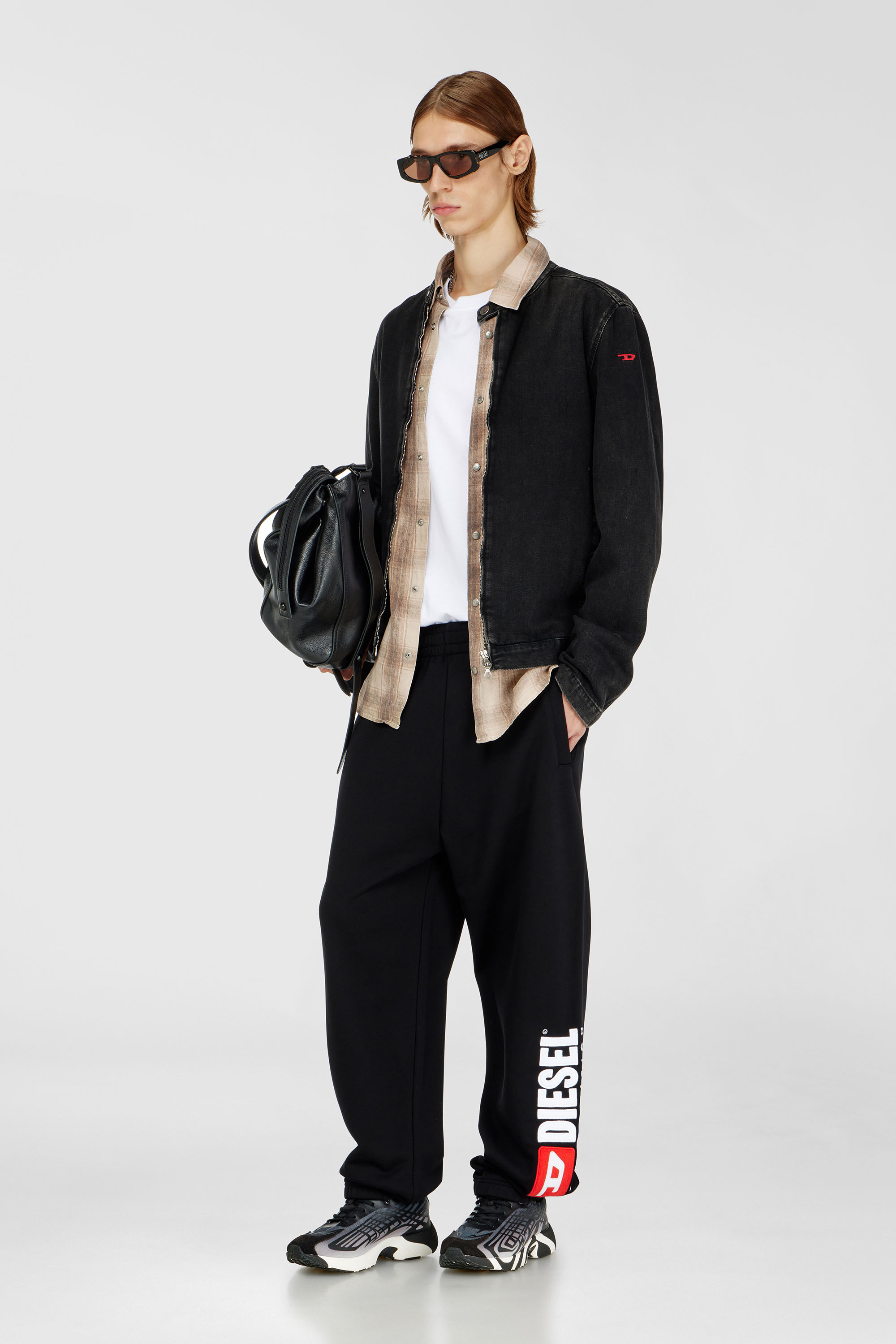Diesel - P-MARKY-DIV, Pantalones de algod&oacute;n con parche Diesel Hombre in Negro - 1