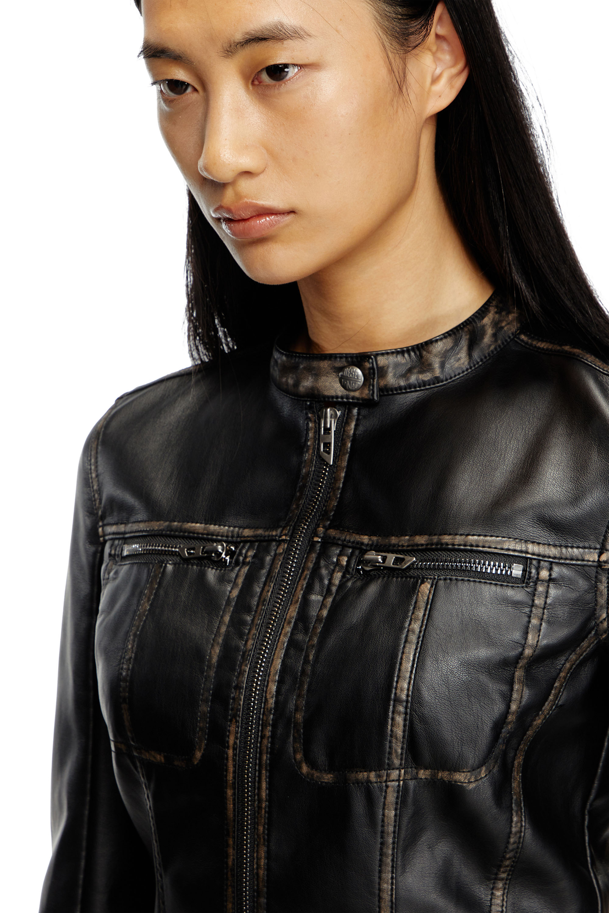 Diesel - G-LOBE, Chaqueta biker desgastada recortada Mujer in Negro - 5