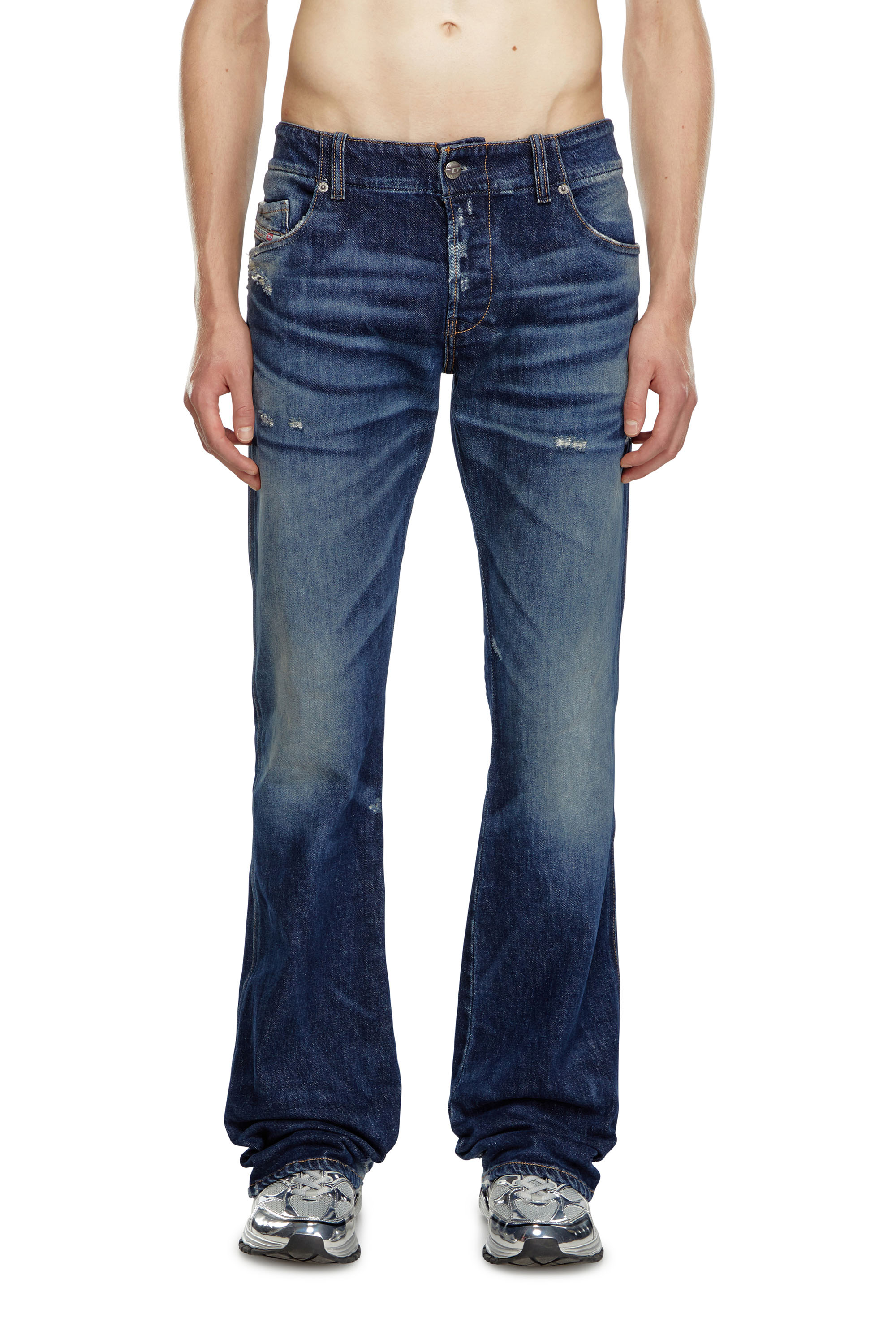 Diesel - Bootcut Jeans D-Backler 09J56, Hombre Bootcut Jeans - D-Backler in Azul marino - Image 1