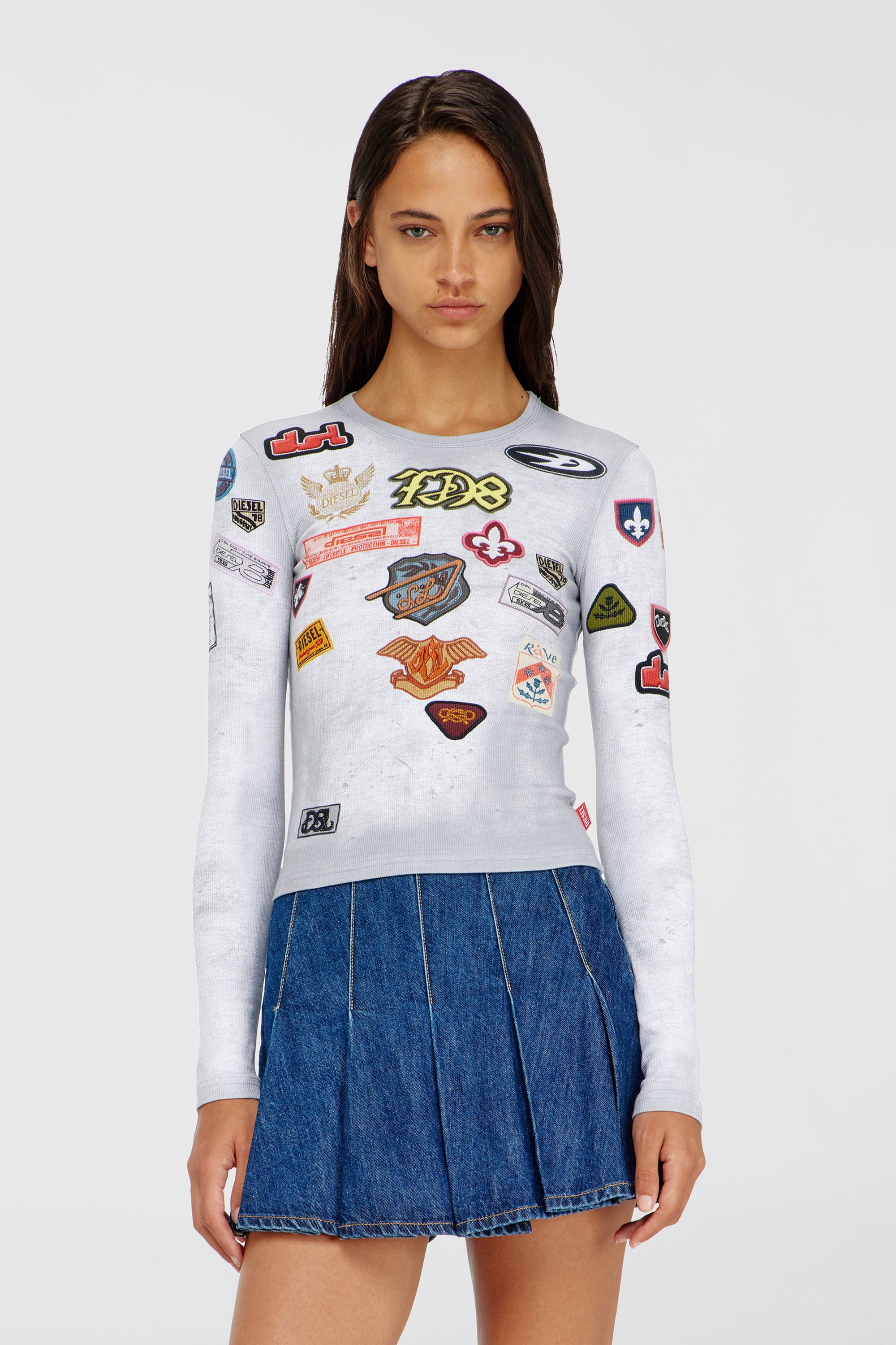 Diesel - T-ELE-LONGSLEEVE, Top de punto canal&eacute; con estampado patch all-over Mujer in Blanco - 1