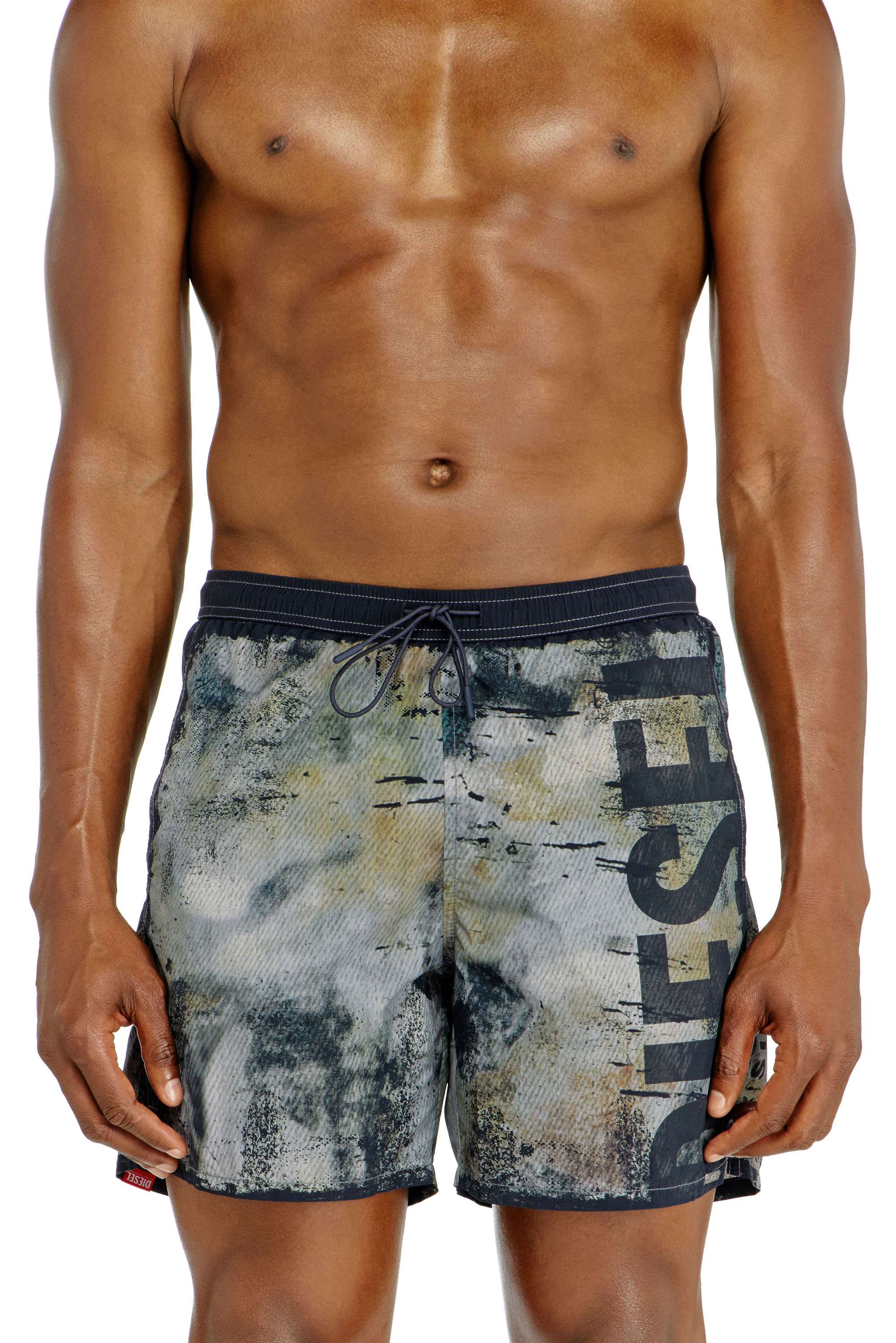 Diesel - SOCCER-41-UTLT, Ba&ntilde;ador con estampado desgastado y maxi logo Hombre in Multicolor - 1