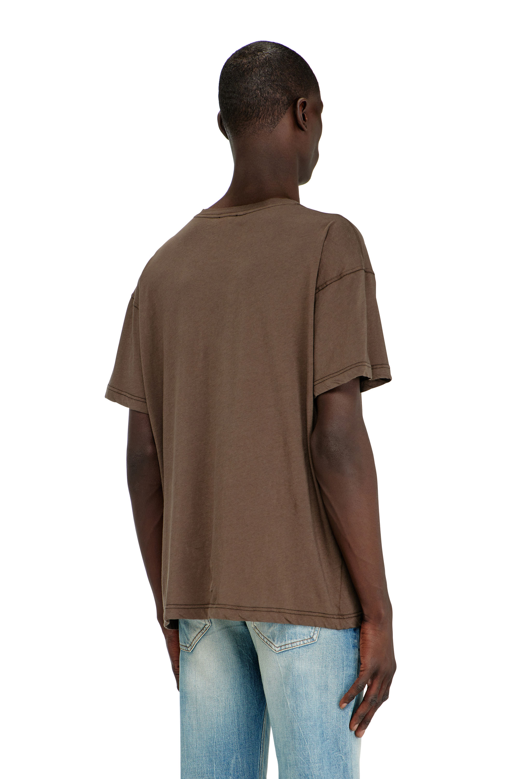 Diesel - T-NORM-AA1, Camiseta regular con estampado de f&eacute;nix Hombre in Marr&oacute;n - 4