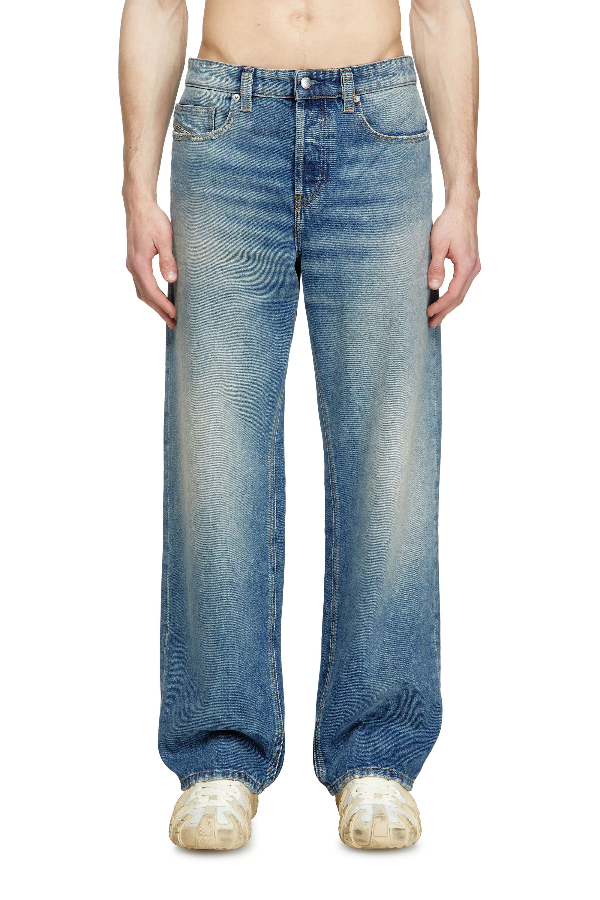 Diesel - Relaxed Jeans 2001 D-Macro 0DBEB Hombre, Azul medio - 1