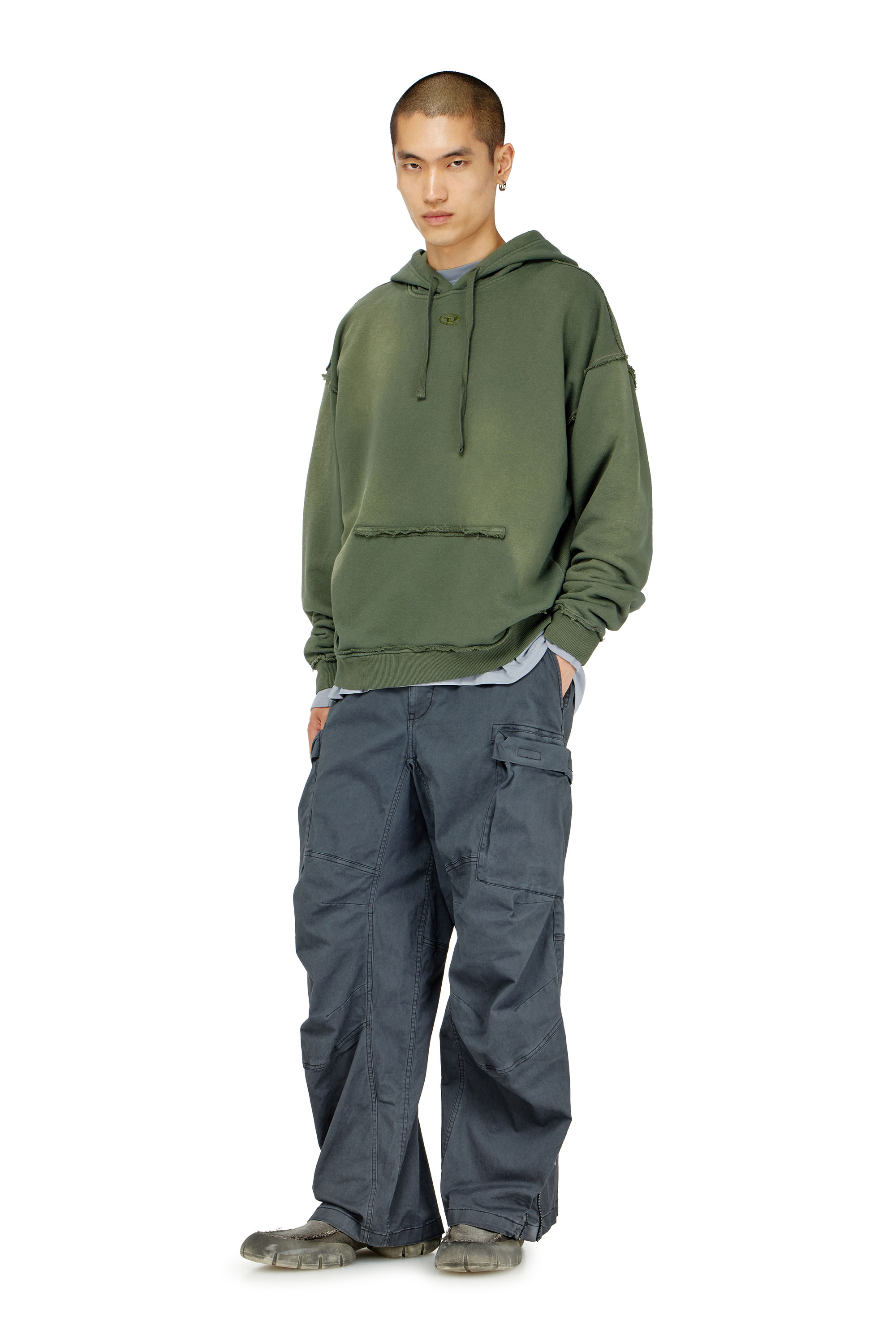 Diesel - S-POCK-HOOD, Sudadera de algod&oacute;n descolorida con detalles deshilachados Hombre in ToBeDefined - 2