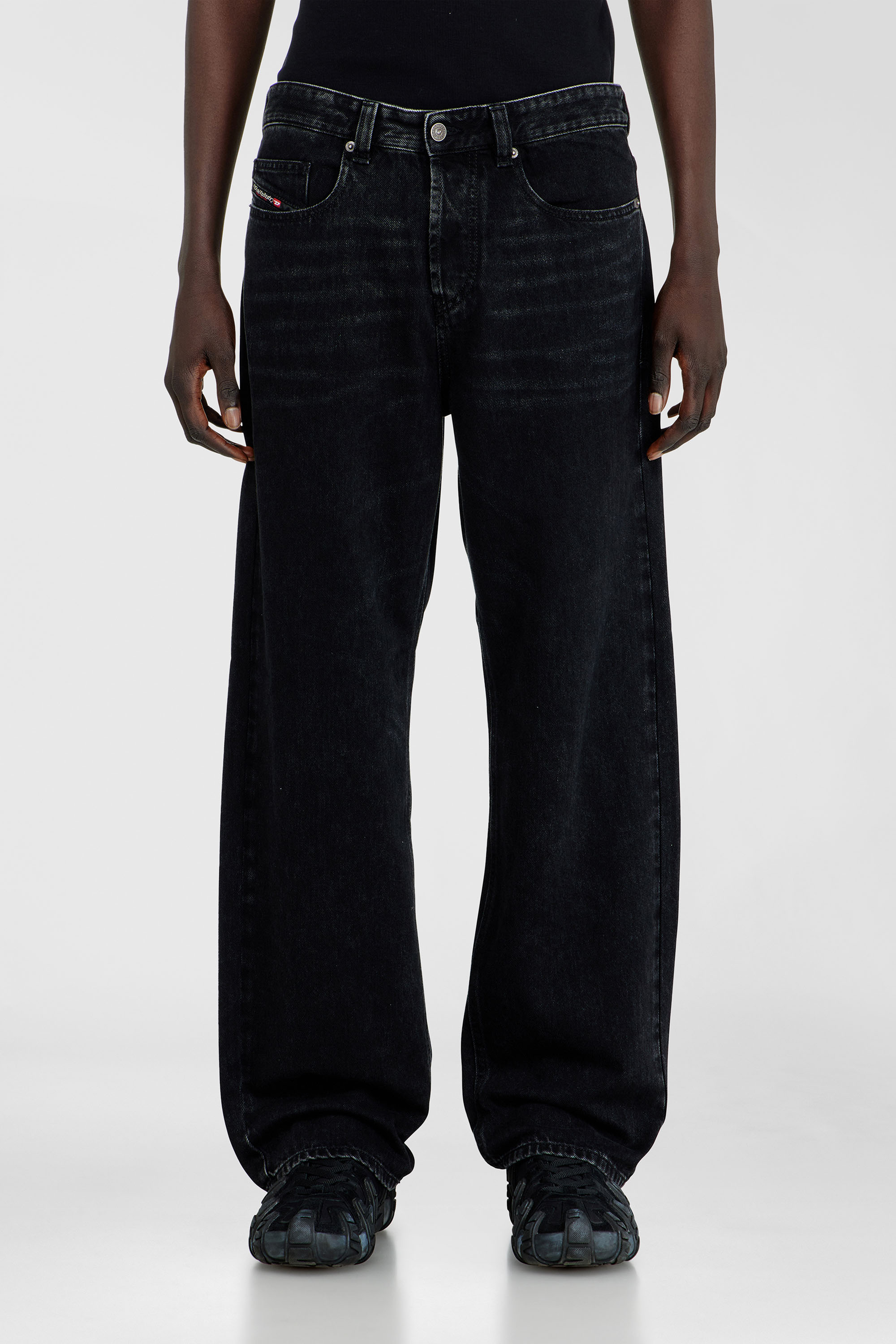 Diesel - Relaxed Jeans 2001 D-Macro 09P09 Hombre, Negro/Gris oscuro - 1