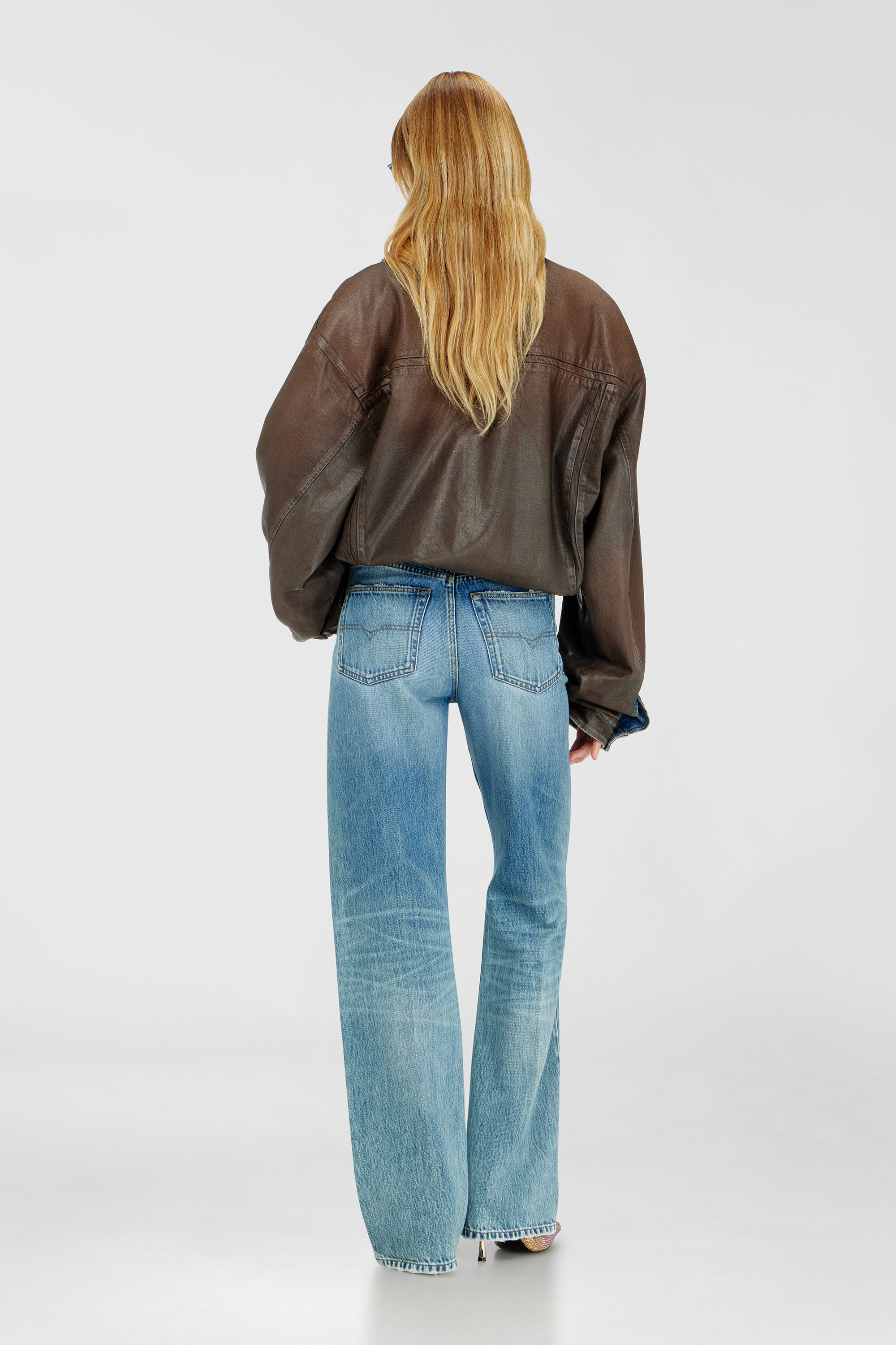 Diesel - Regular Jeans 1971 D-Sent 0DLDF Mujer, Azul Claro - 3