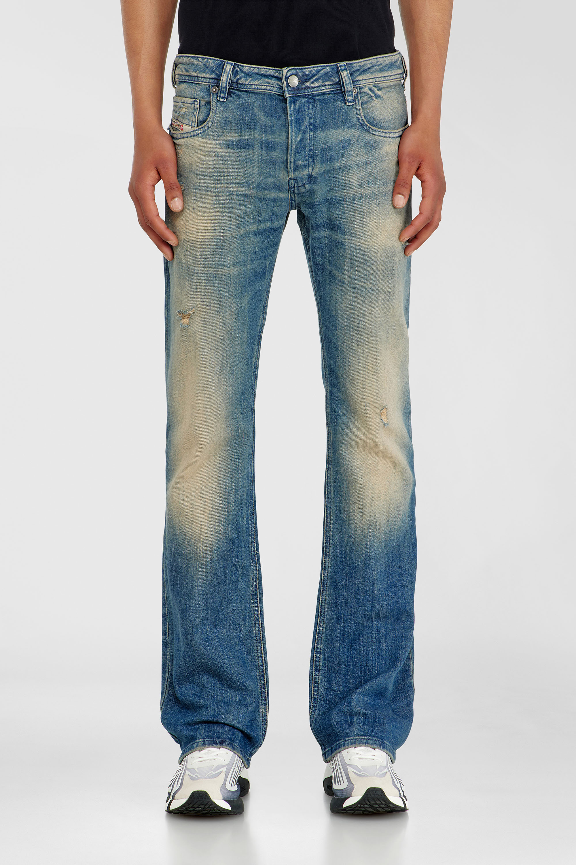 Diesel - Bootcut Jeans 2007 Zatiny 0KBBW Hombre, Azul medio - 1