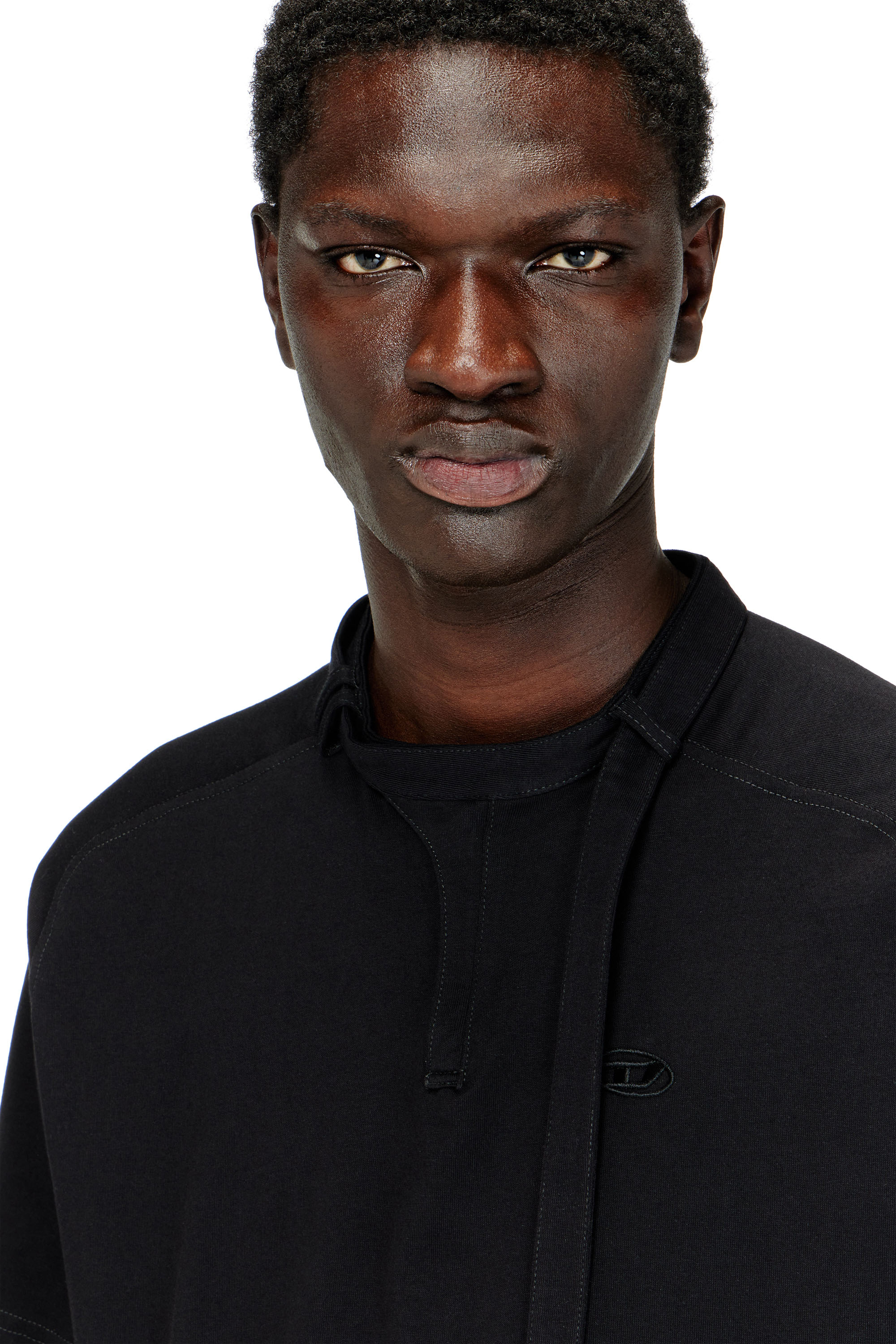 Diesel - T-KAUKO, Camiseta con tira de cuello biker Hombre in Negro - 5