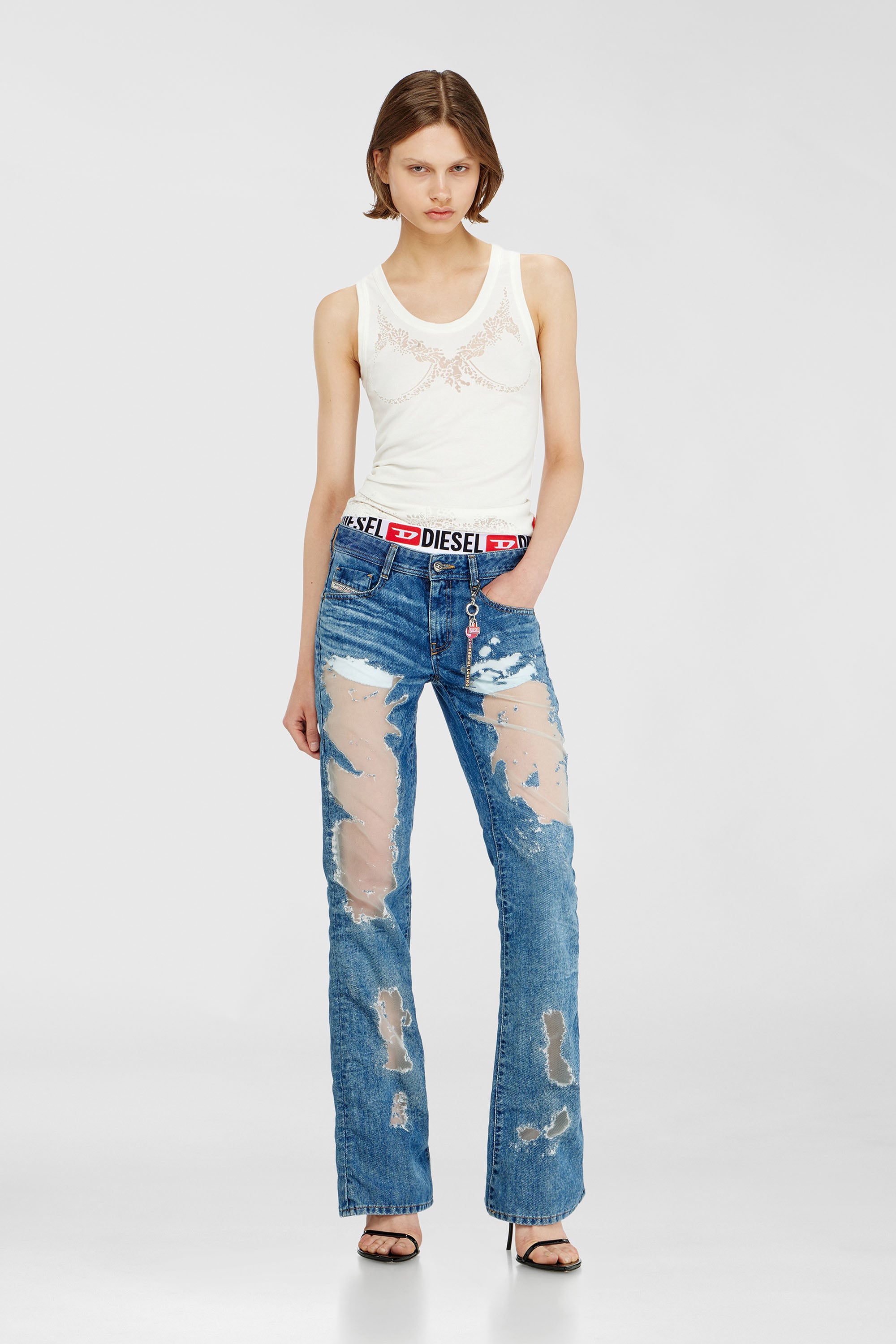 Diesel - Bootcut Jeans 1969 D-Ebbey 068ZH Mujer, Azul medio - 2