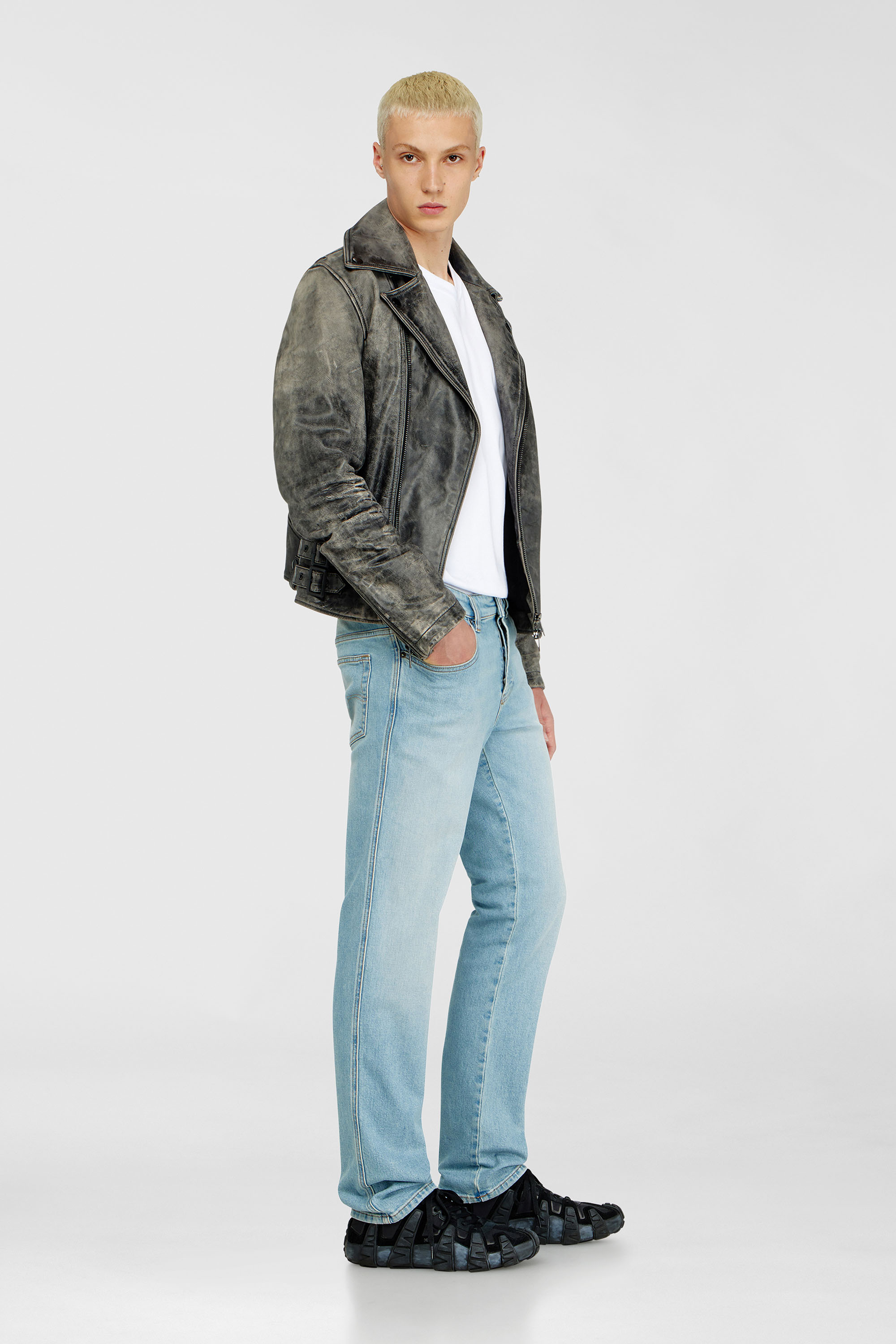 Diesel - Slim Jeans 1993 D-Vyl 0HDBI Hombre, Azul Claro - 2