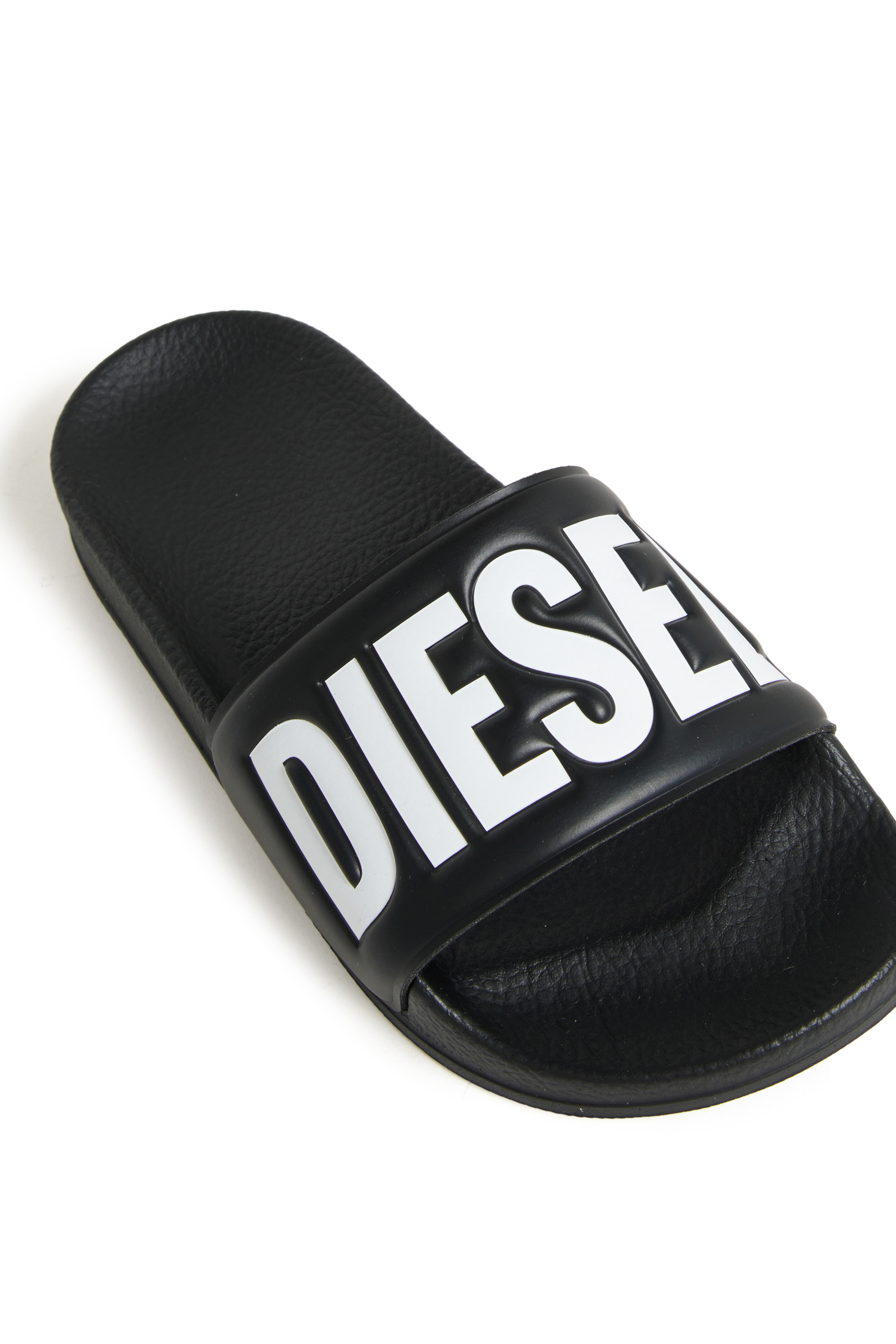 Diesel - SA-BWBISQOF, SA-BWBISQOF-Zapatillas con logotipo grabado en relieve Unisex in Negro - 4