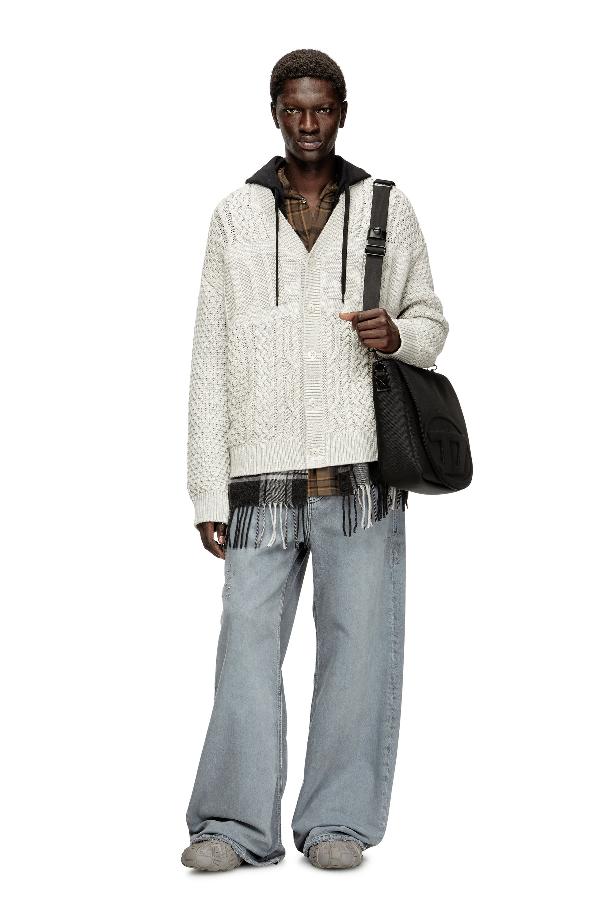 Diesel - K-ANTOINE, Cable-knit cardigan with Diesel logo Hombre in Gris - 2