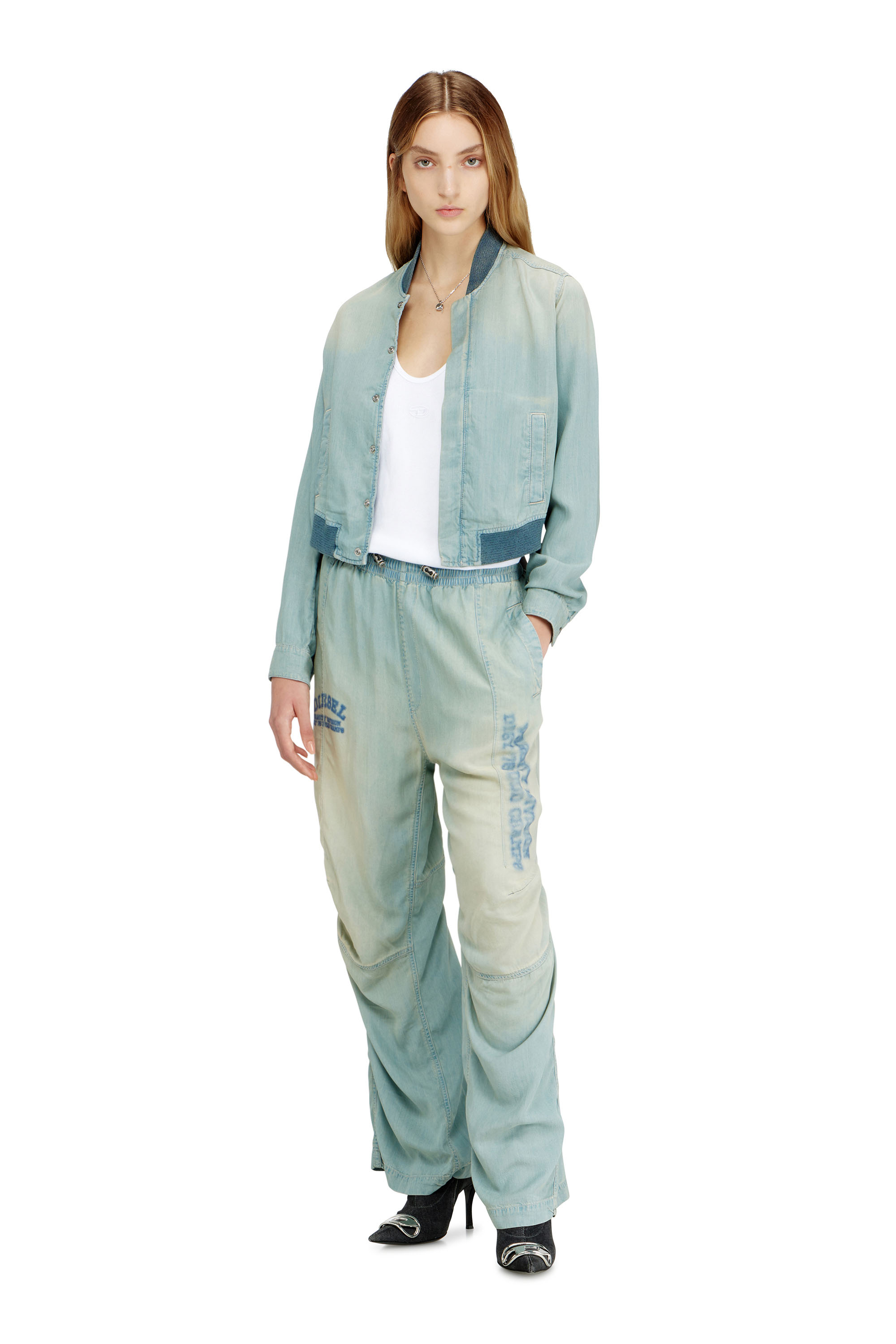 Diesel - Relaxed Jeans D-Pari 0ADCF Unisex, Azul Claro - 3