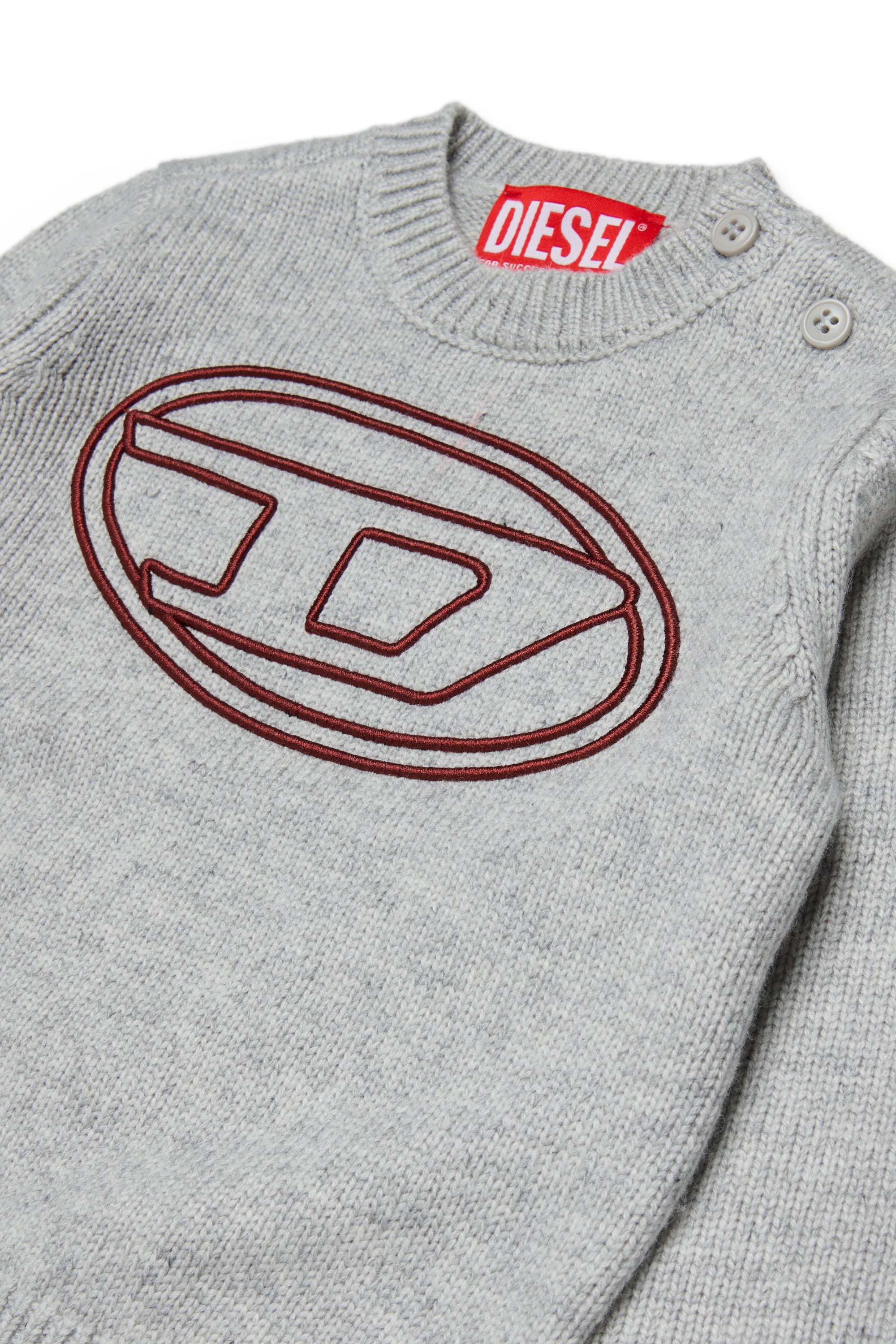 Diesel - KOMYB, Jersey enriquecido con cachemir y gran Oval D Hombre in Gris - 3