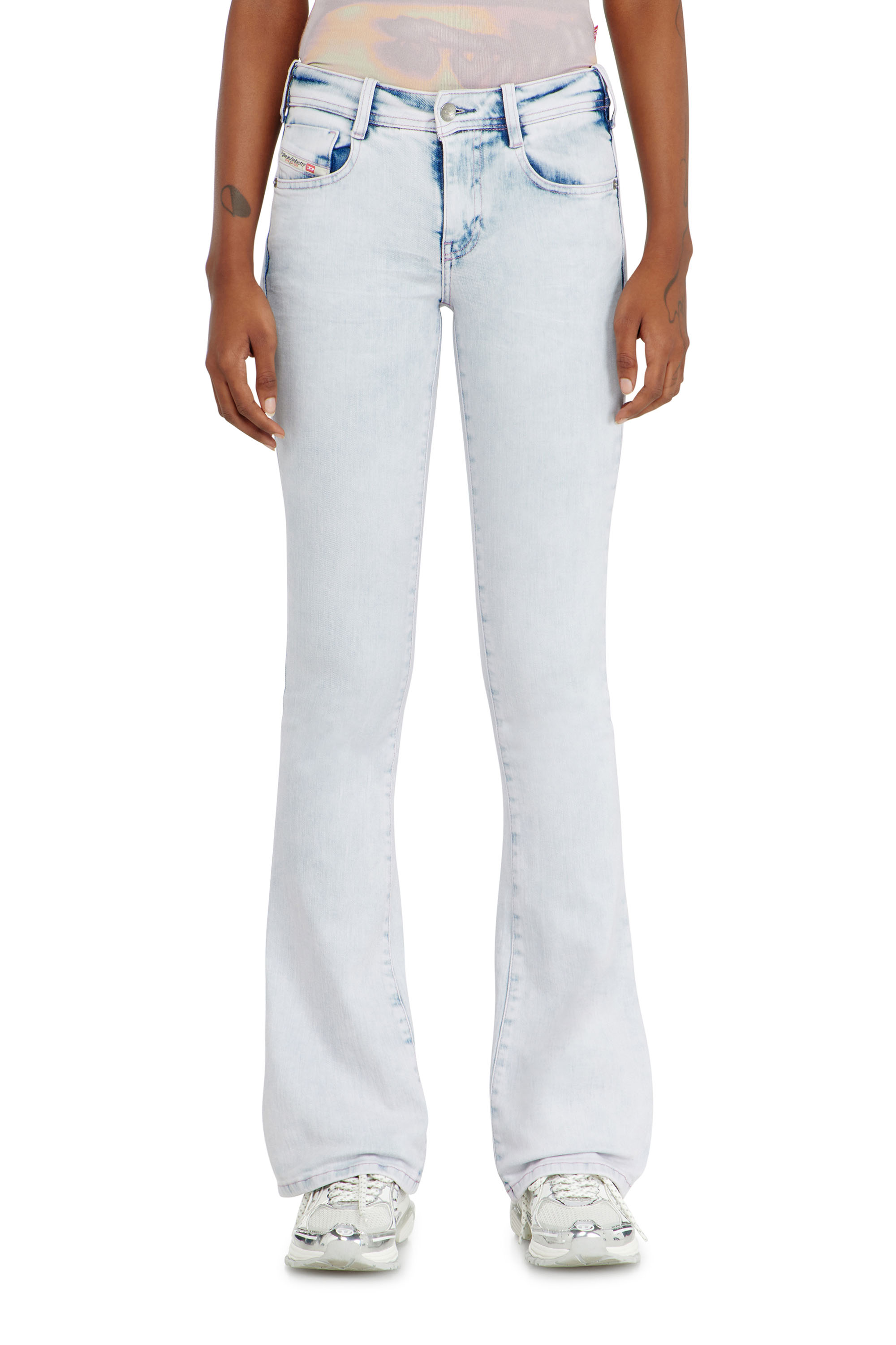 Diesel - Bootcut Jeans 1969 D-Ebbey 0HDBH Mujer, Azul Claro - 4