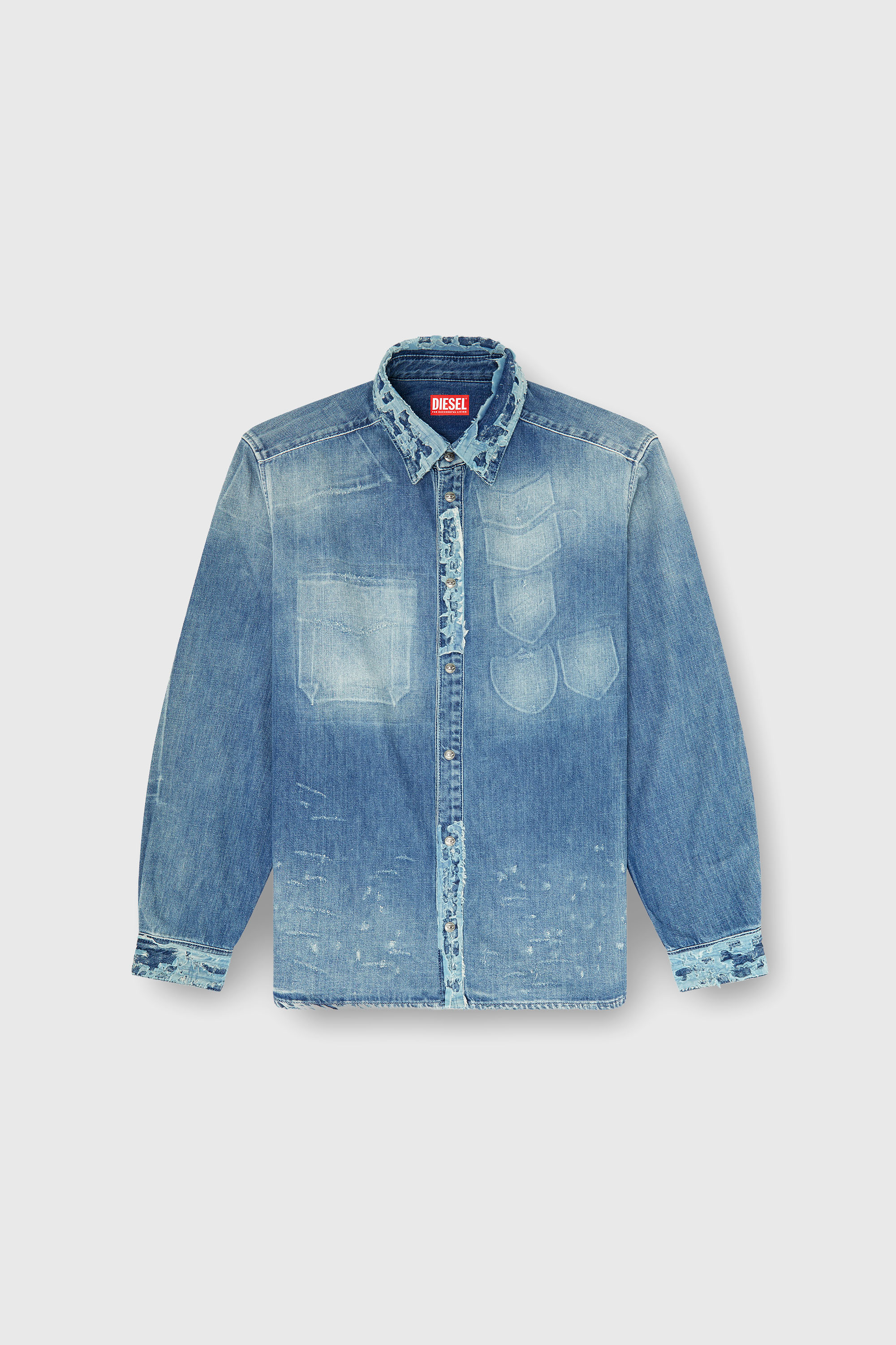 Diesel - D-SIMPLY, Camisa de denim con efecto patch desgastado Hombre in Azul marino - 2