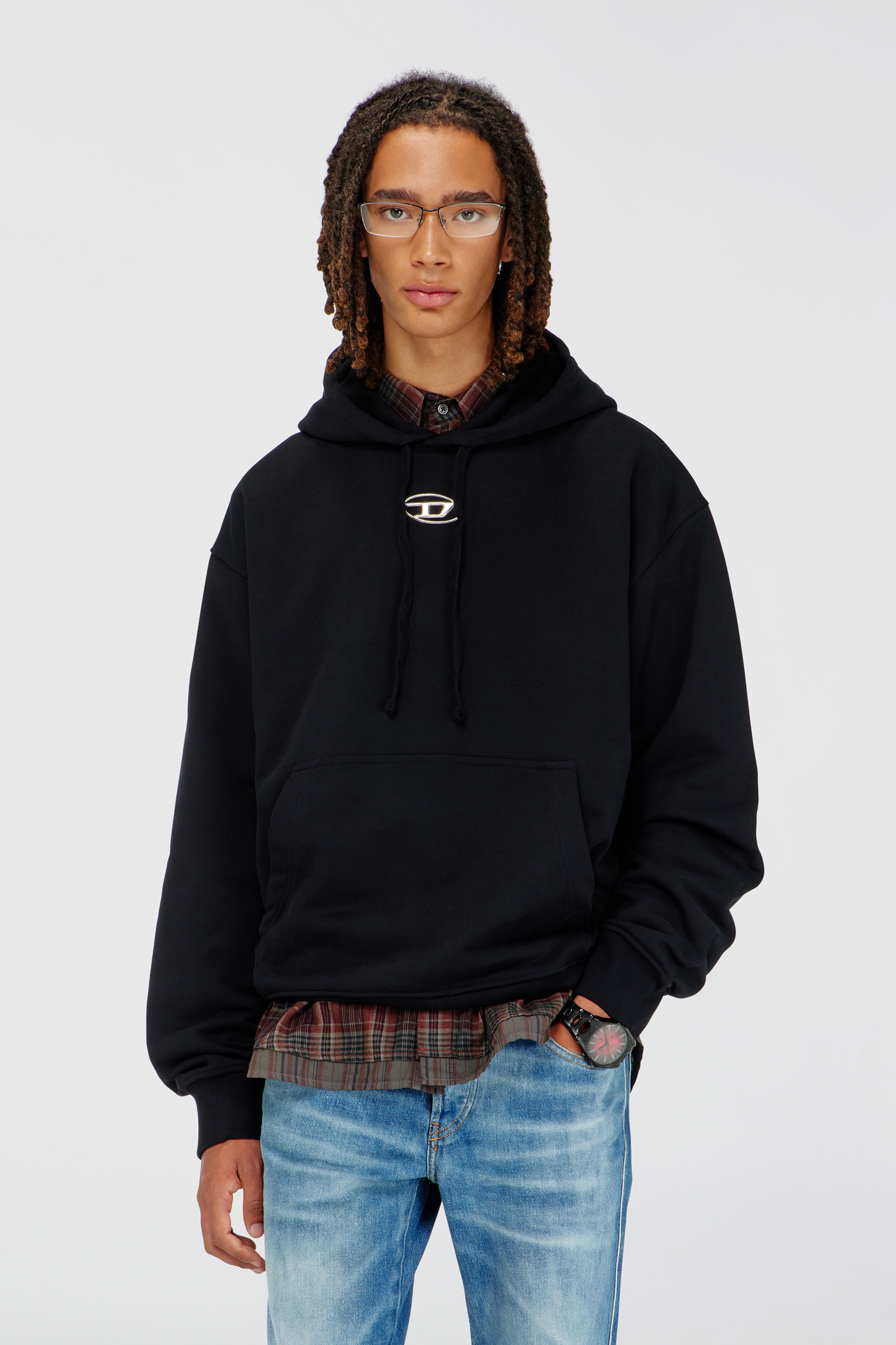 Diesel - S-MACS-HOOD-OD, Sudadera con capucha extragrande con logotipo met&aacute;lico Hombre in Negro - 1