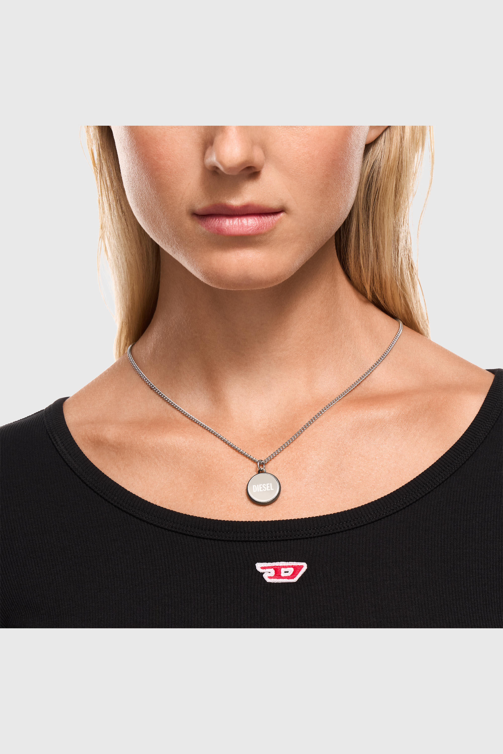 Diesel - DX1738040, Collar de acero inoxidable con colgante y textura denim Unisex in Plateado - 4