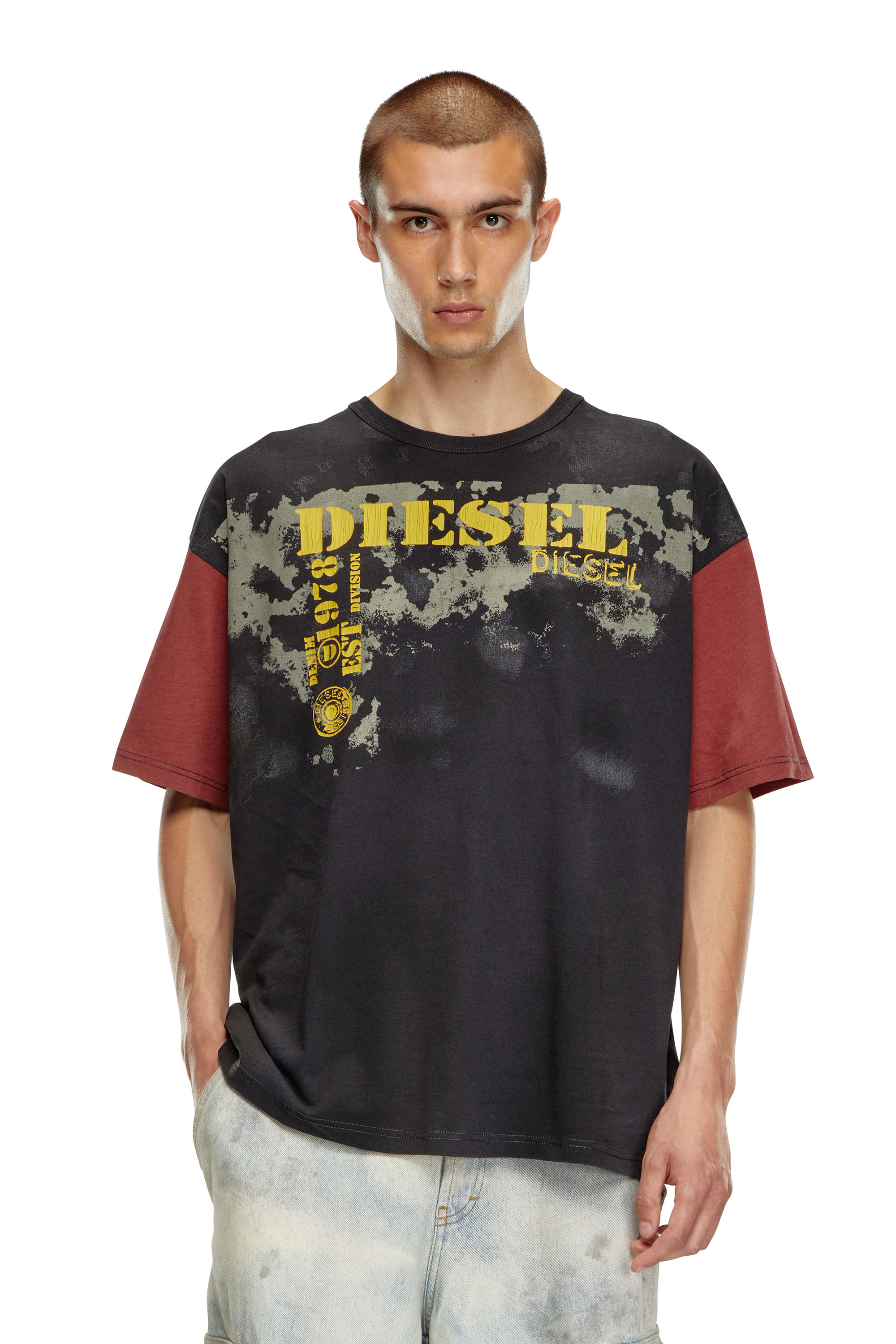 Diesel - T-BOXT-Q4, Hombre Camiseta en bloques de color con efectos de suciedad in Multicolor - Image 1