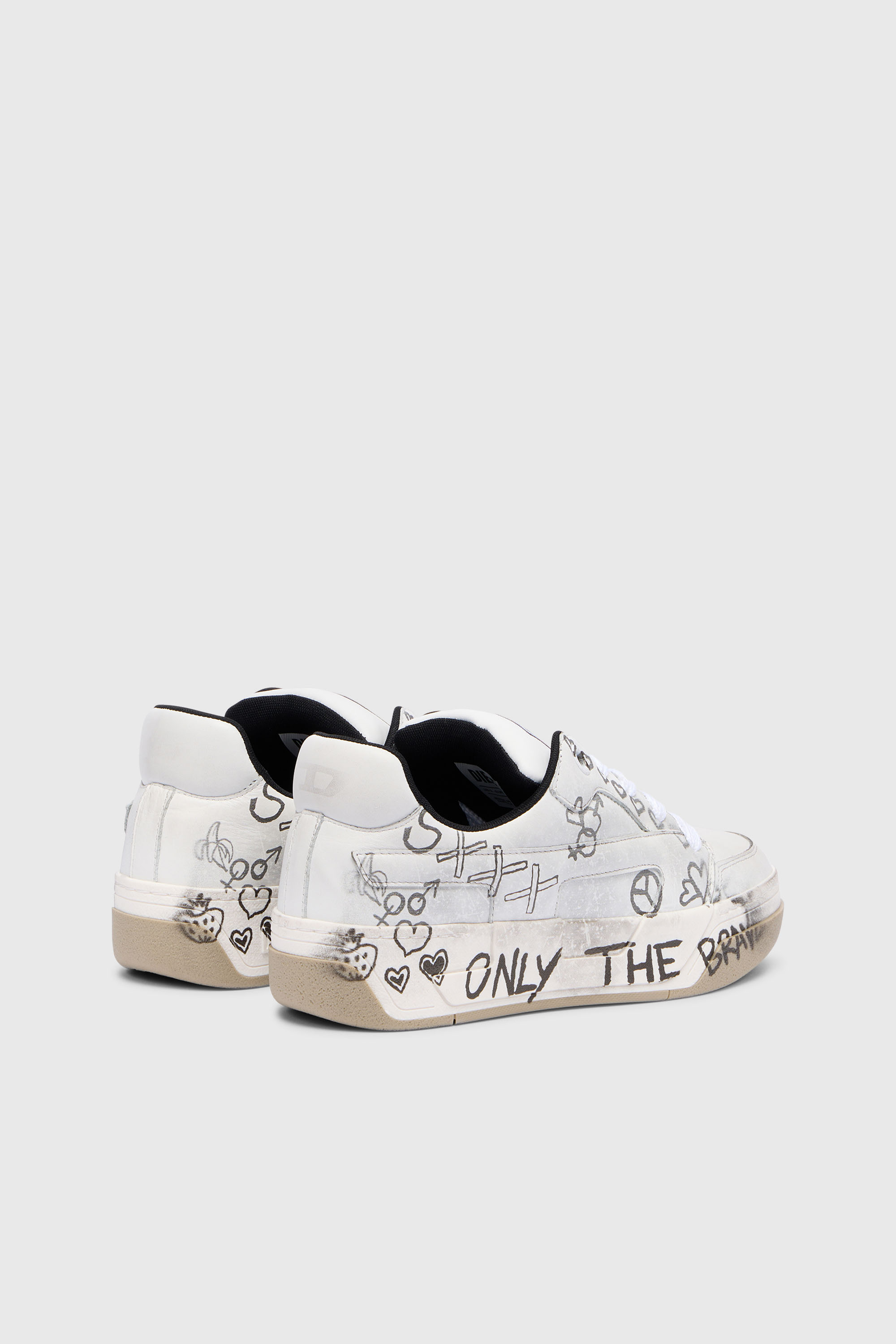 Diesel - S-D-OLLIE LOW W, D-Ollie-Zapatillas de cuero con estampado de grafiti Mujer in Blanco - 3