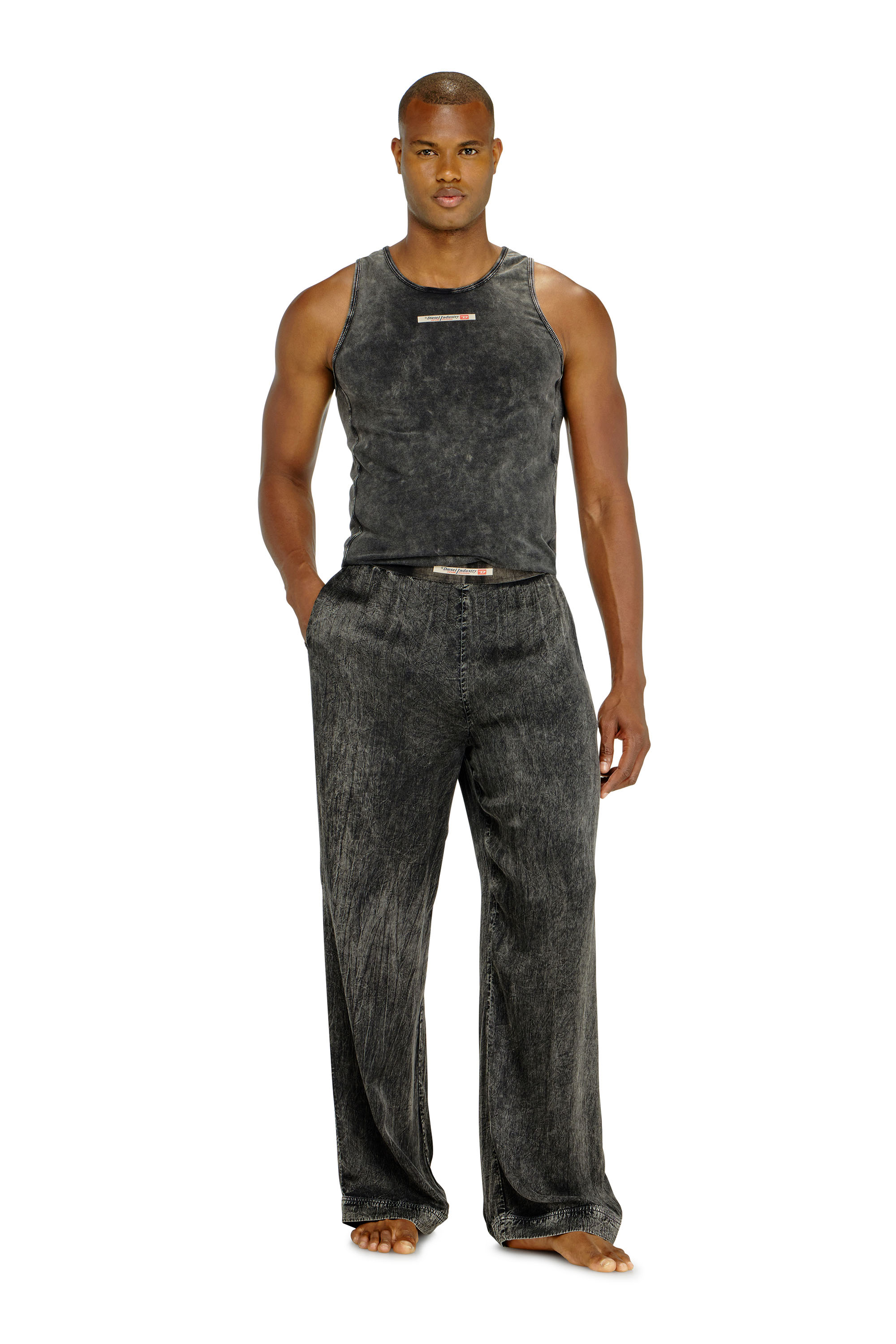 Diesel - ZAYNE-DNM, Pantal&oacute;n de viscosa con fit fluido Hombre in Gris - 1