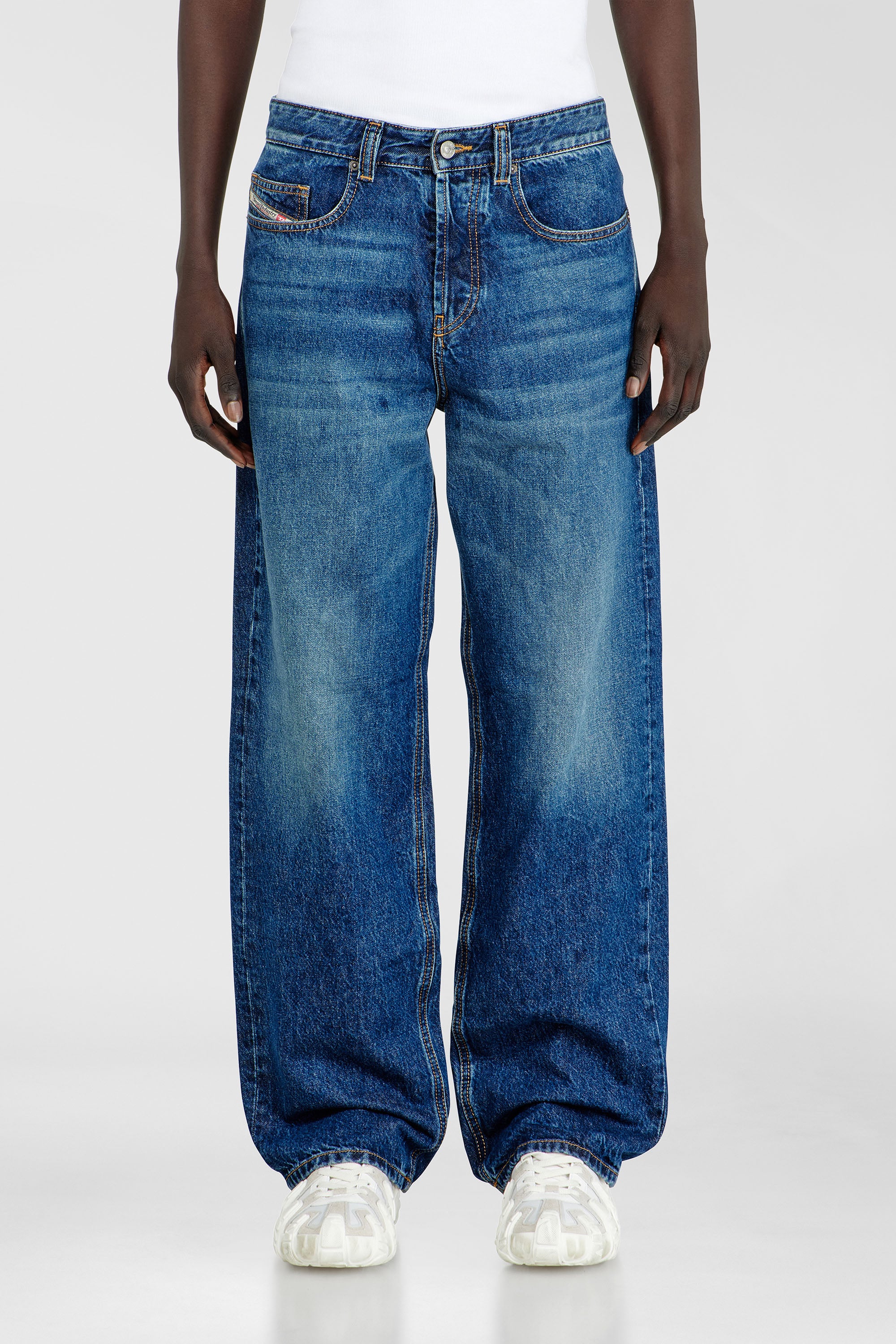 Diesel - Relaxed Jeans 2001 D-Macro 09I27 Hombre, Azul medio - 1