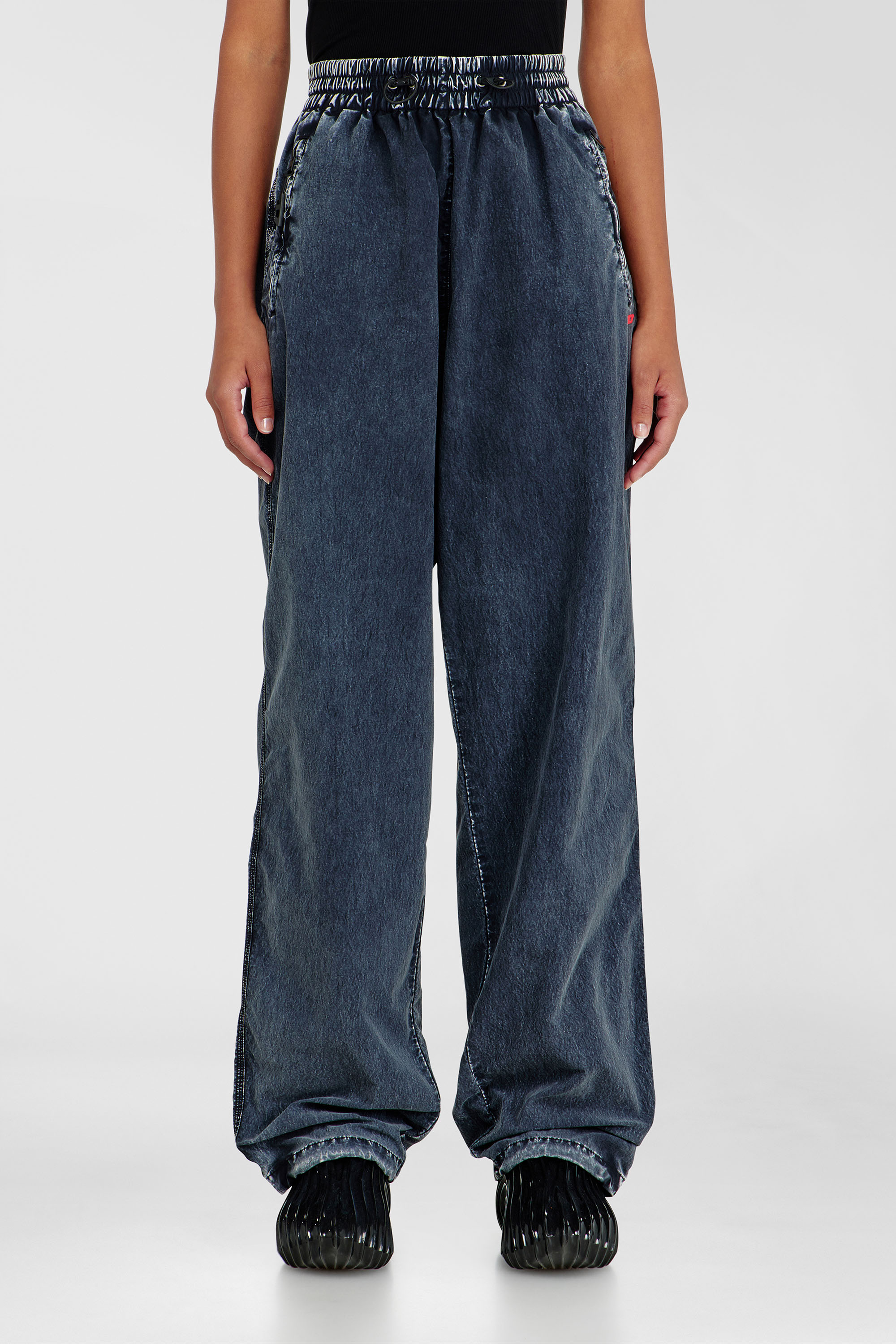 Diesel - P-APYRI, Acid-wash track pants en nylon taslan Mujer in Azul marino - 1