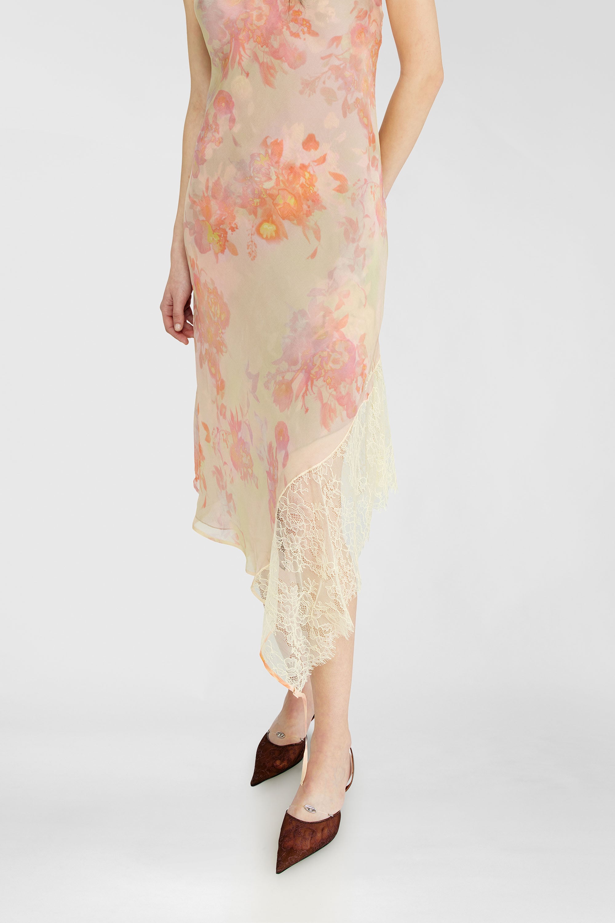 Diesel - D-ANCEL, Vestido lencero midi con estampado floral y ribete de encaje Mujer in Multicolor - 6