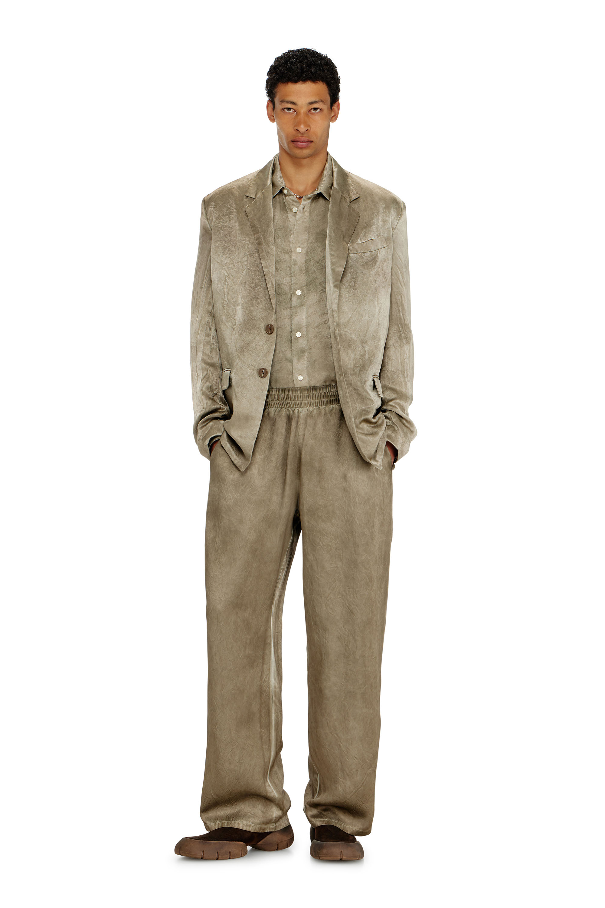 Diesel - P-THECK-AGCT, Pantalones de sat&eacute;n arrugado Hombre in Marr&oacute;n - 1