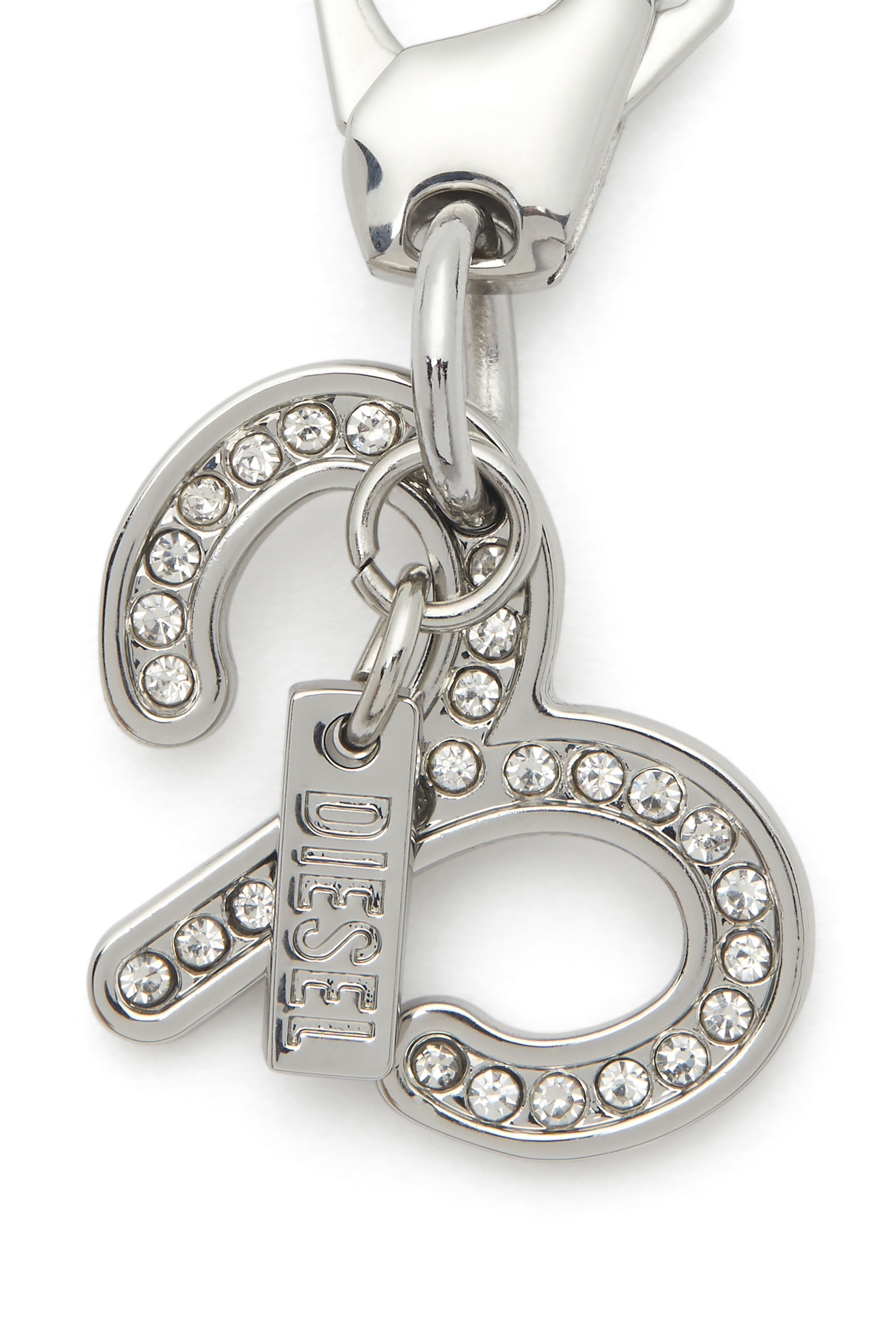 CHARM ARIES, Plata