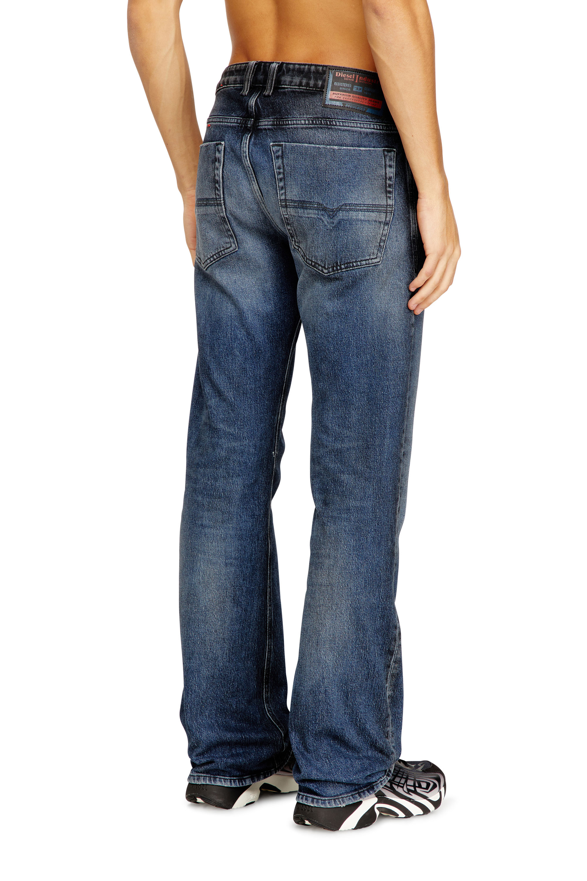 Diesel - Bootcut Jeans 2007 Zatiny 09N53 Hombre, Azul medio - 4