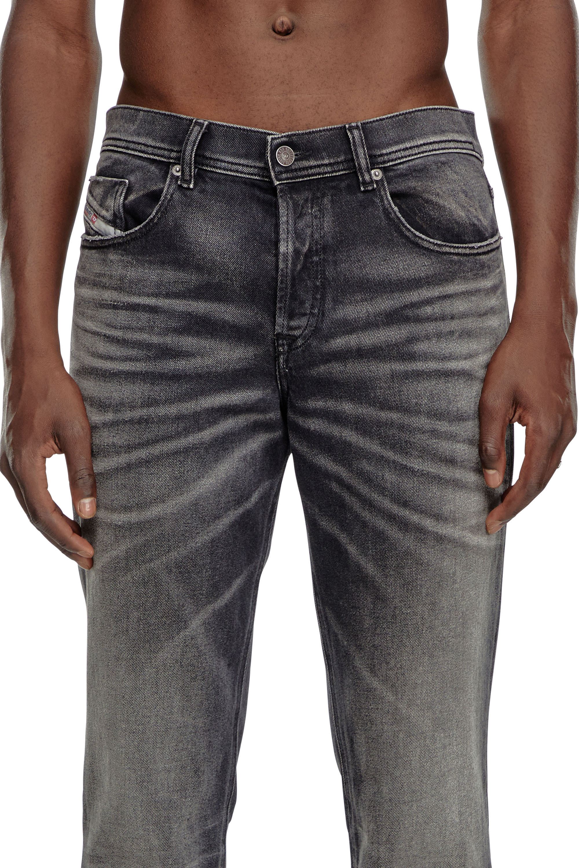 Diesel - Tapered Jeans 2023 D-Finitive 09J65, Hombre Tapered Jeans - 2023 D-Finitive in Negro - Image 5