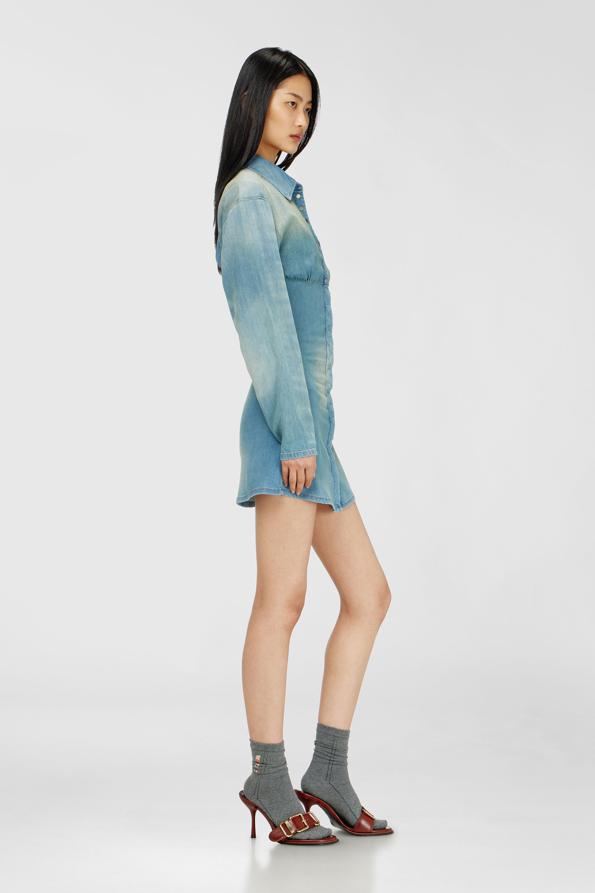 Diesel - DE-VIOLIM-S, Vestido camisero vaquero mini con dise&ntilde;o seccionado Mujer in Azul marino - 3