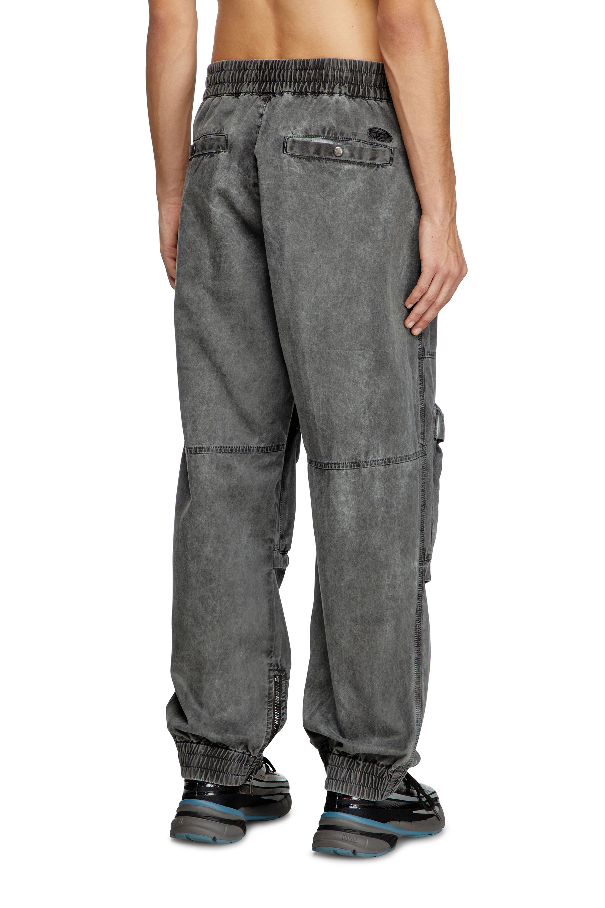 Diesel - P-BEECK, Pantalones cargo de sarga de algodón Hombre in Gris - 4