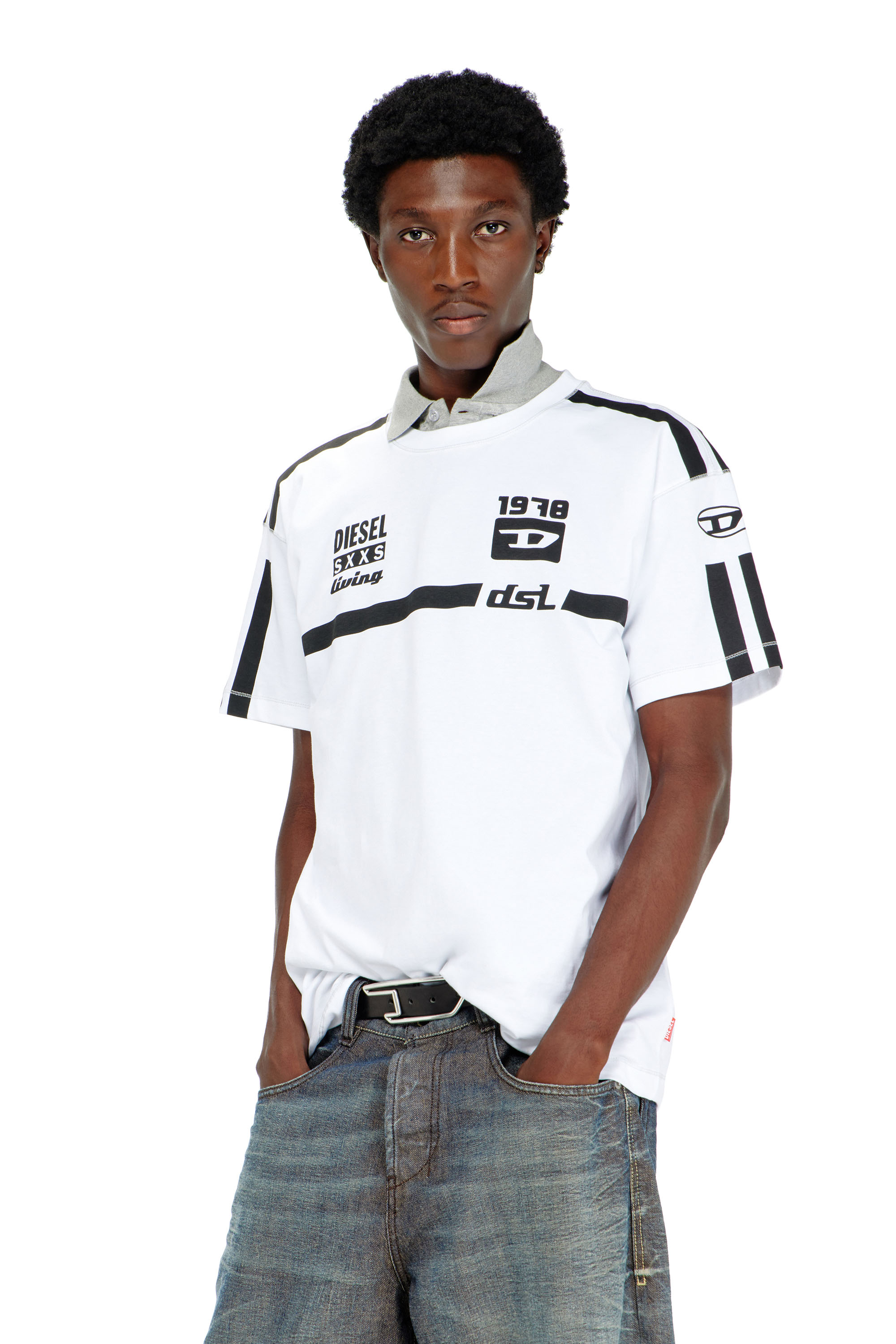 Diesel - T-NORM-V12, Camiseta de algod&oacute;n con estampados gr&aacute;ficos en contraste Hombre in Blanco - 1