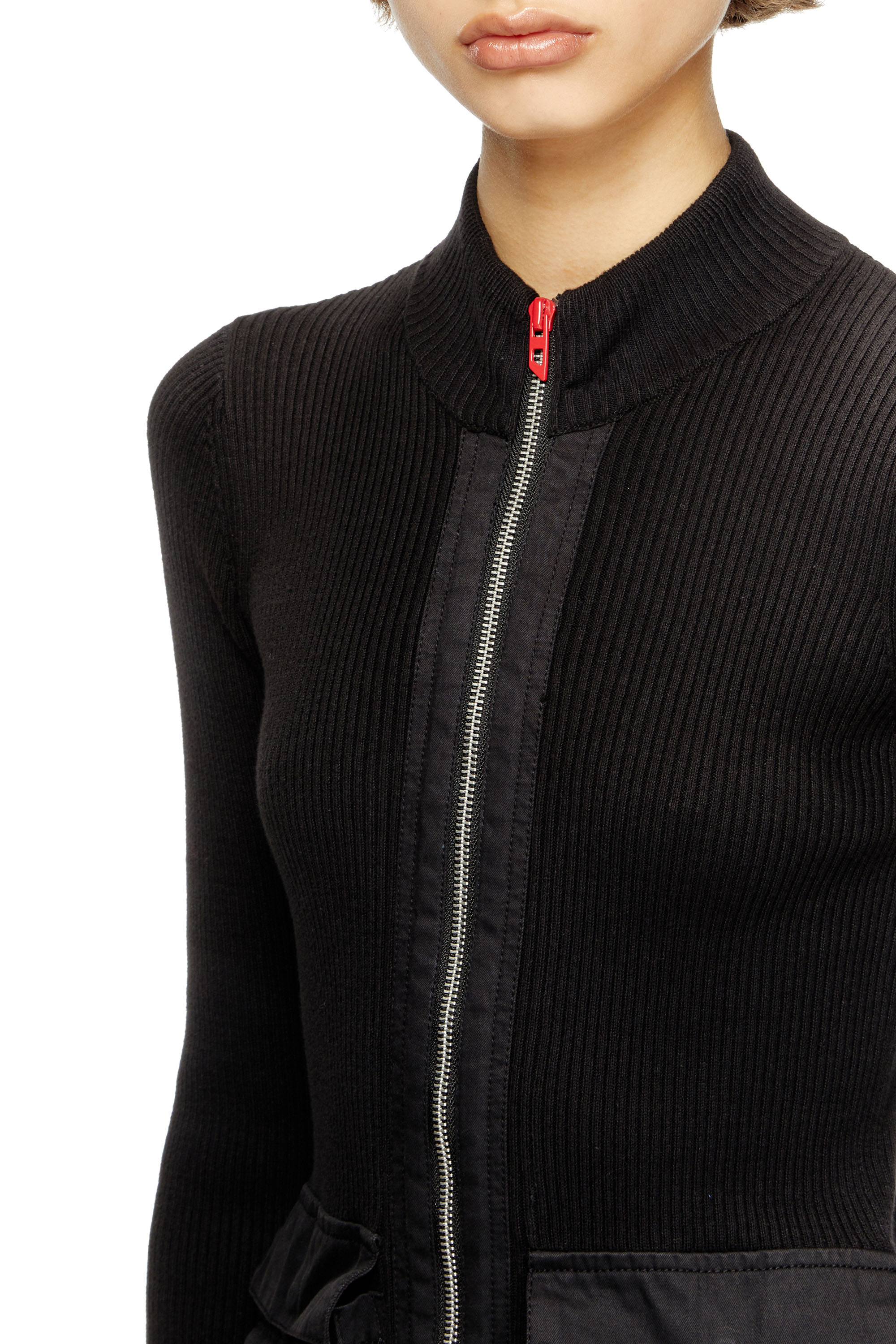 Diesel - M-MELISSA, Chaqueta de punto en canalé con bolsillos cargo Mujer in Negro - 5