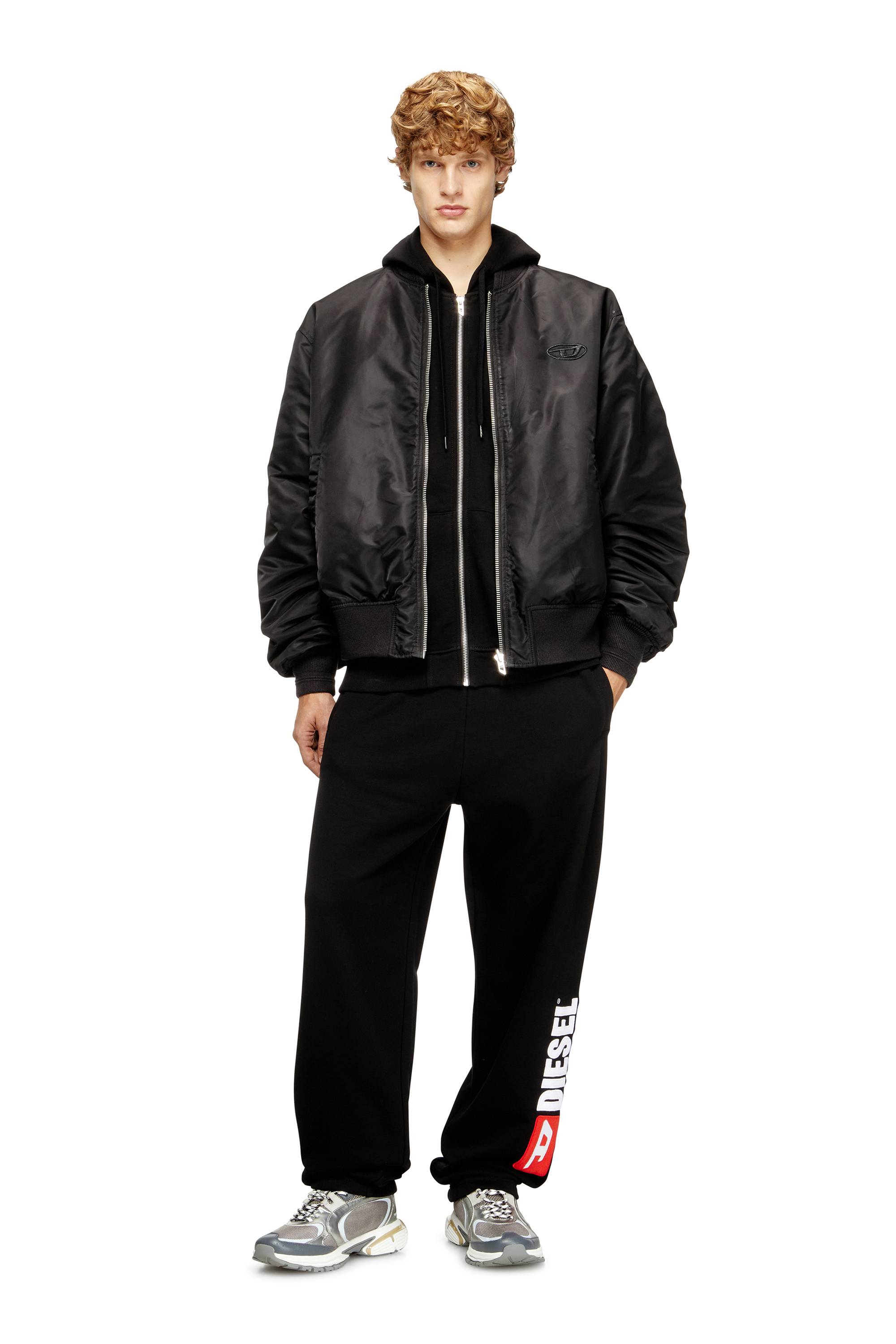 Diesel - W-TYPE-D1, Chaqueta bomber acolchada con bordado Oval D Hombre in Negro - 3