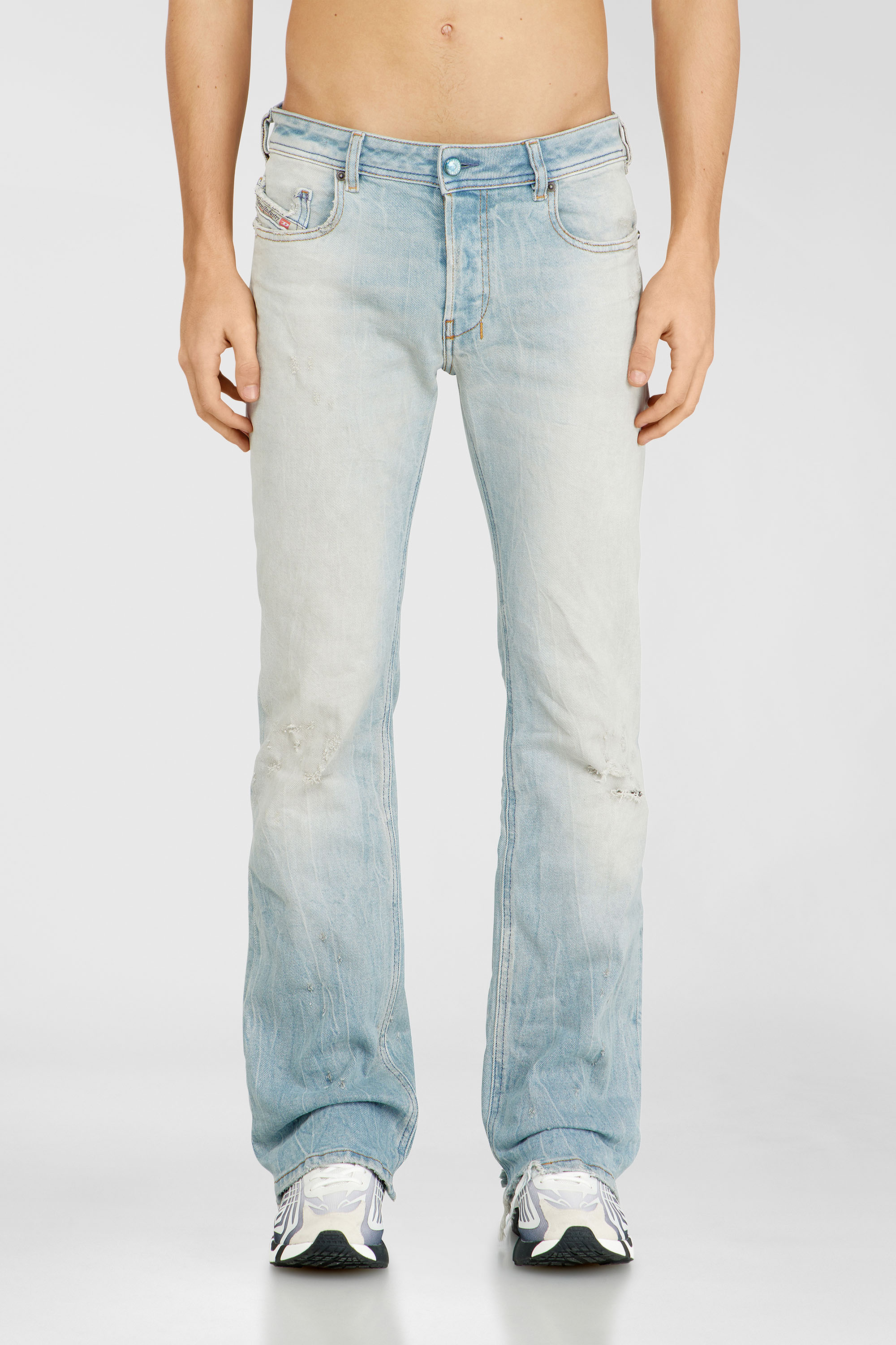 Diesel - Bootcut Jeans 2007 Zatiny 09N47 Hombre, Azul Claro - 1