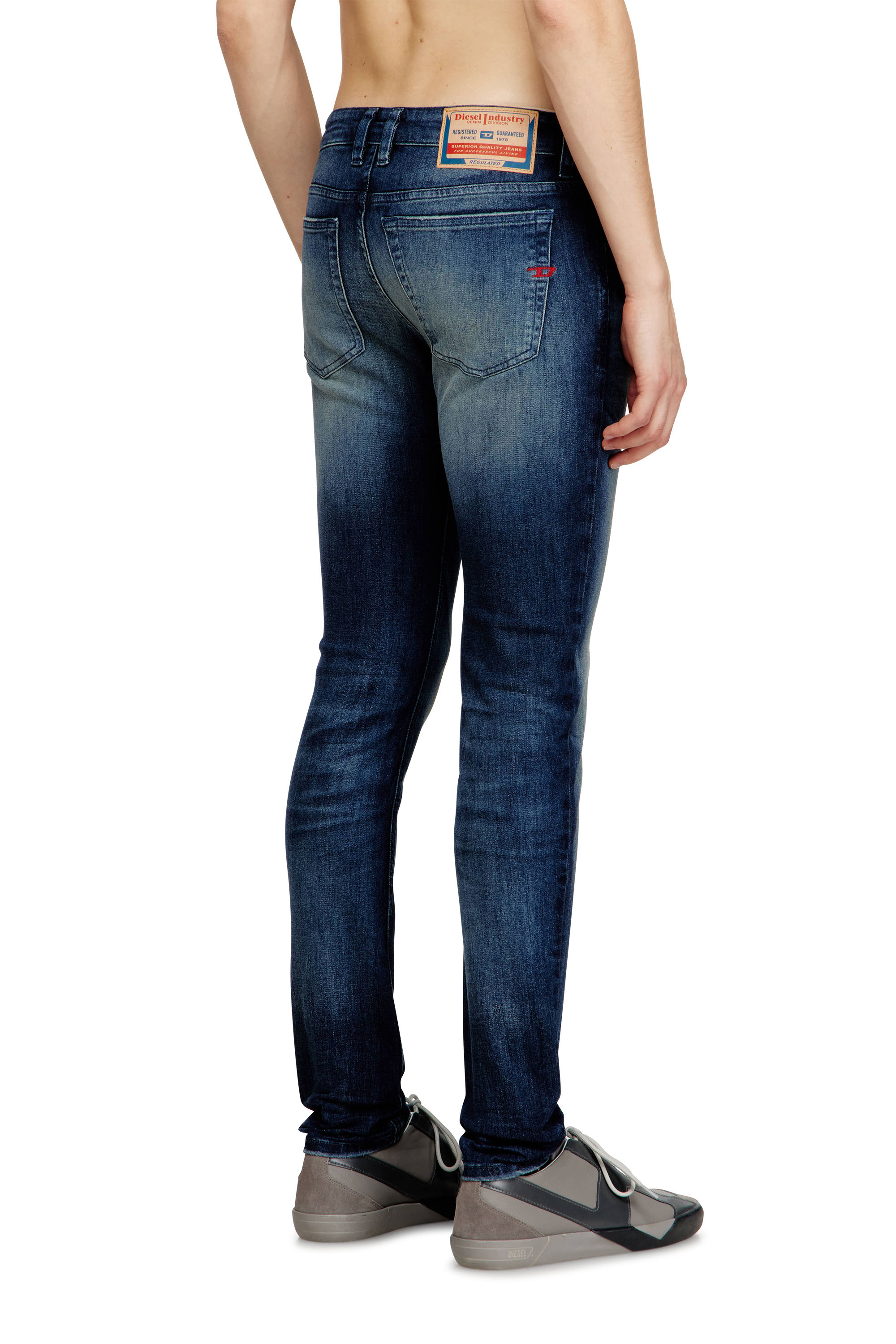 Diesel - Skinny Jeans 1979 Sleenker 0ADBM Hombre, Azul Oscuro - 4