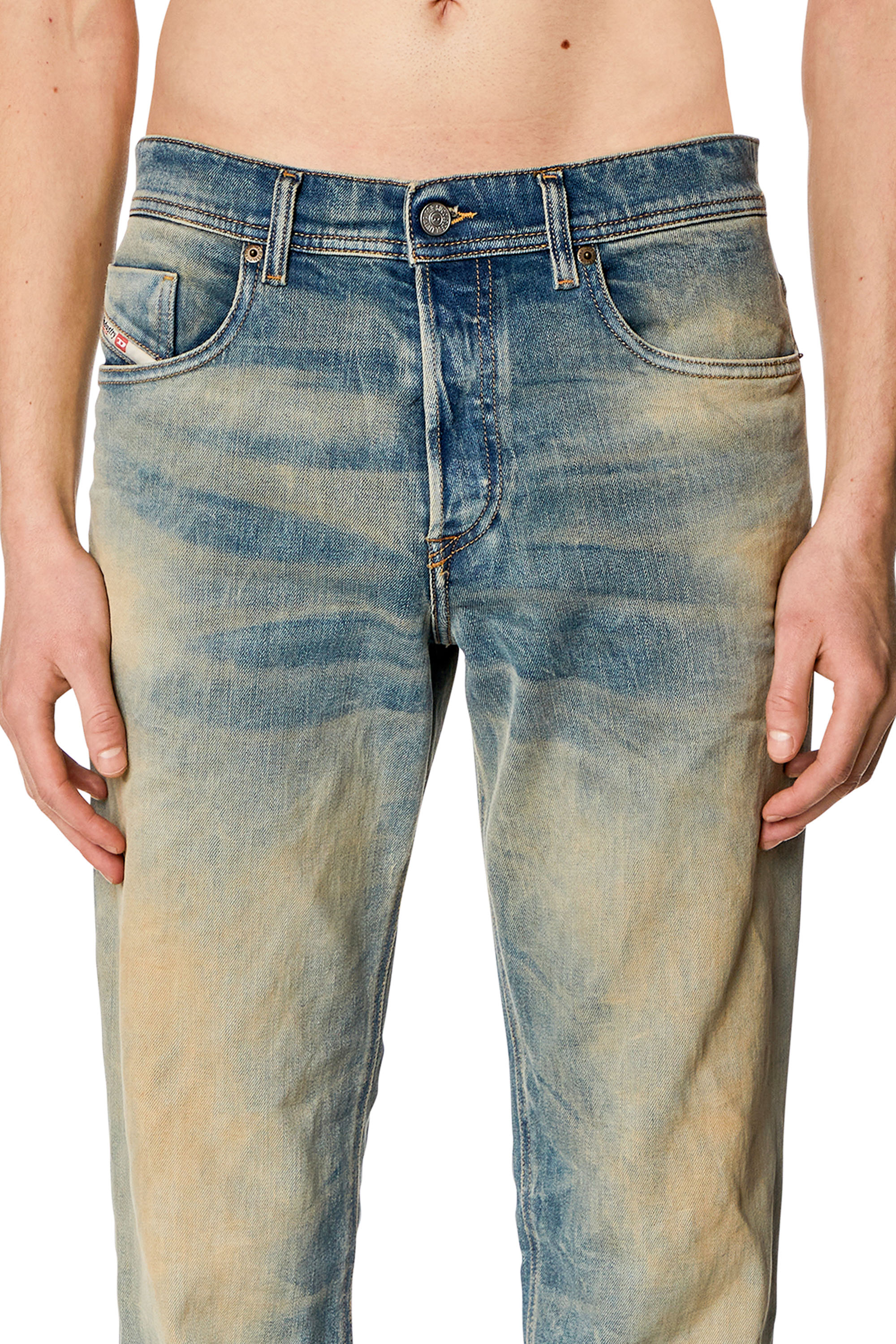Diesel - Tapered Jeans 2023 D-Finitive 09H78, Azul medio - Image 3