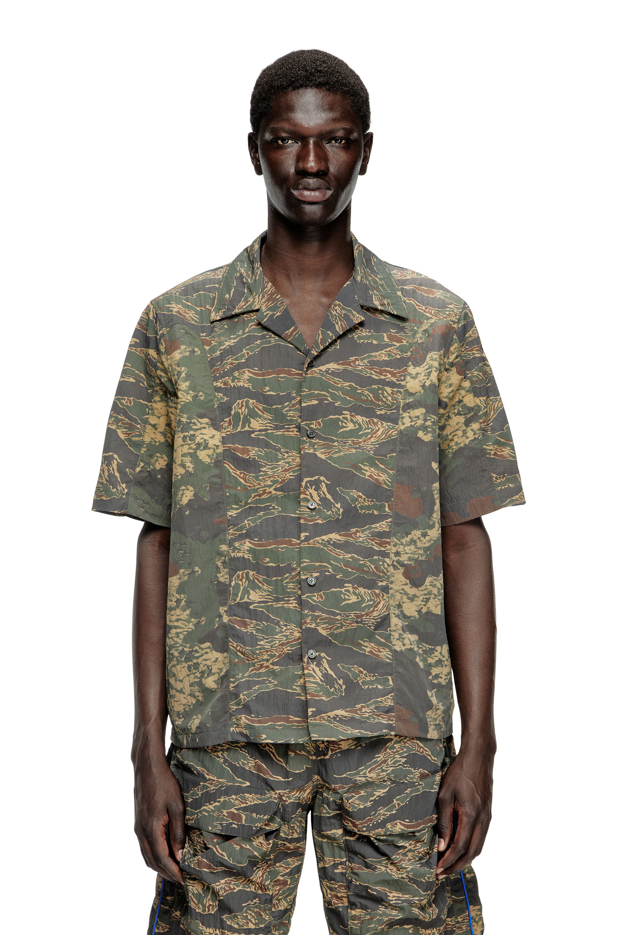 Diesel - S-BRACK-EPBW, Camisa con mezcla de estampados de camuflaje Hombre in Verde - 3